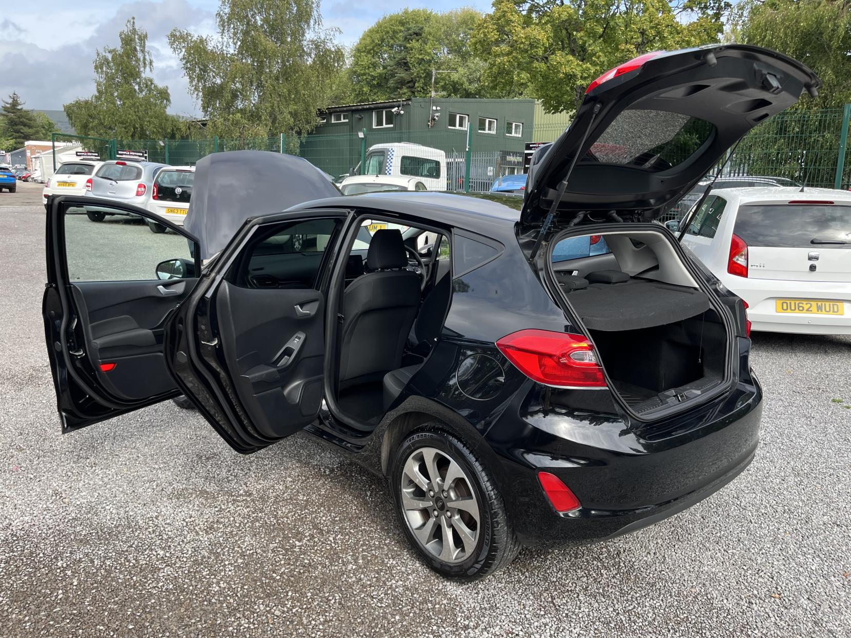 2019 00 FORD FIESTA