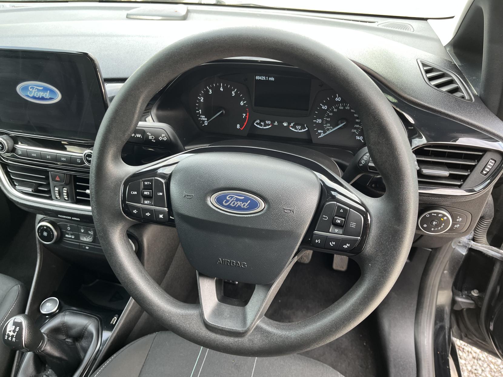 2019 00 FORD FIESTA