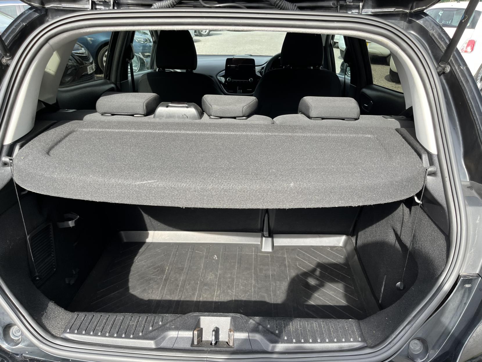 2019 00 FORD FIESTA