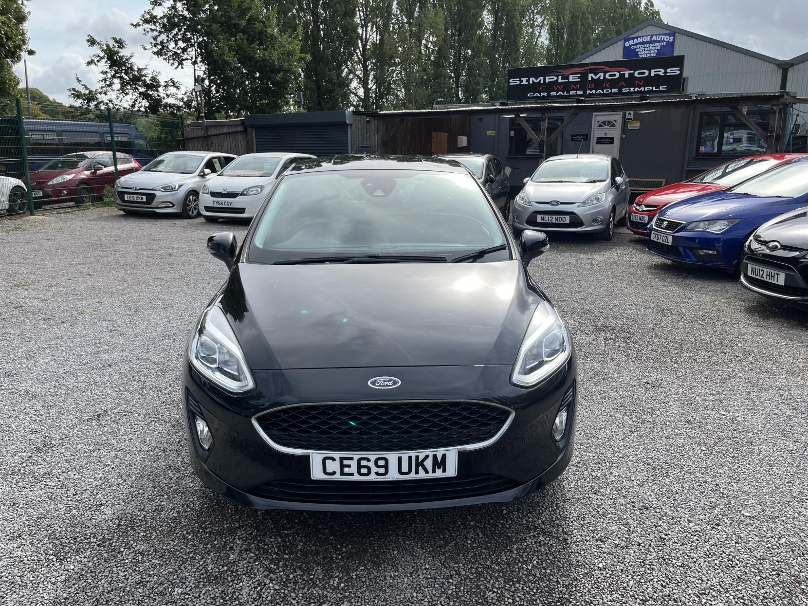 2019 00 FORD FIESTA