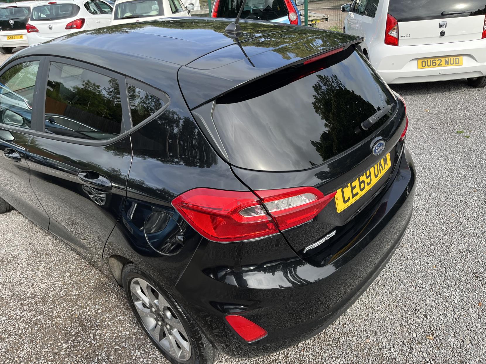 2019 00 FORD FIESTA