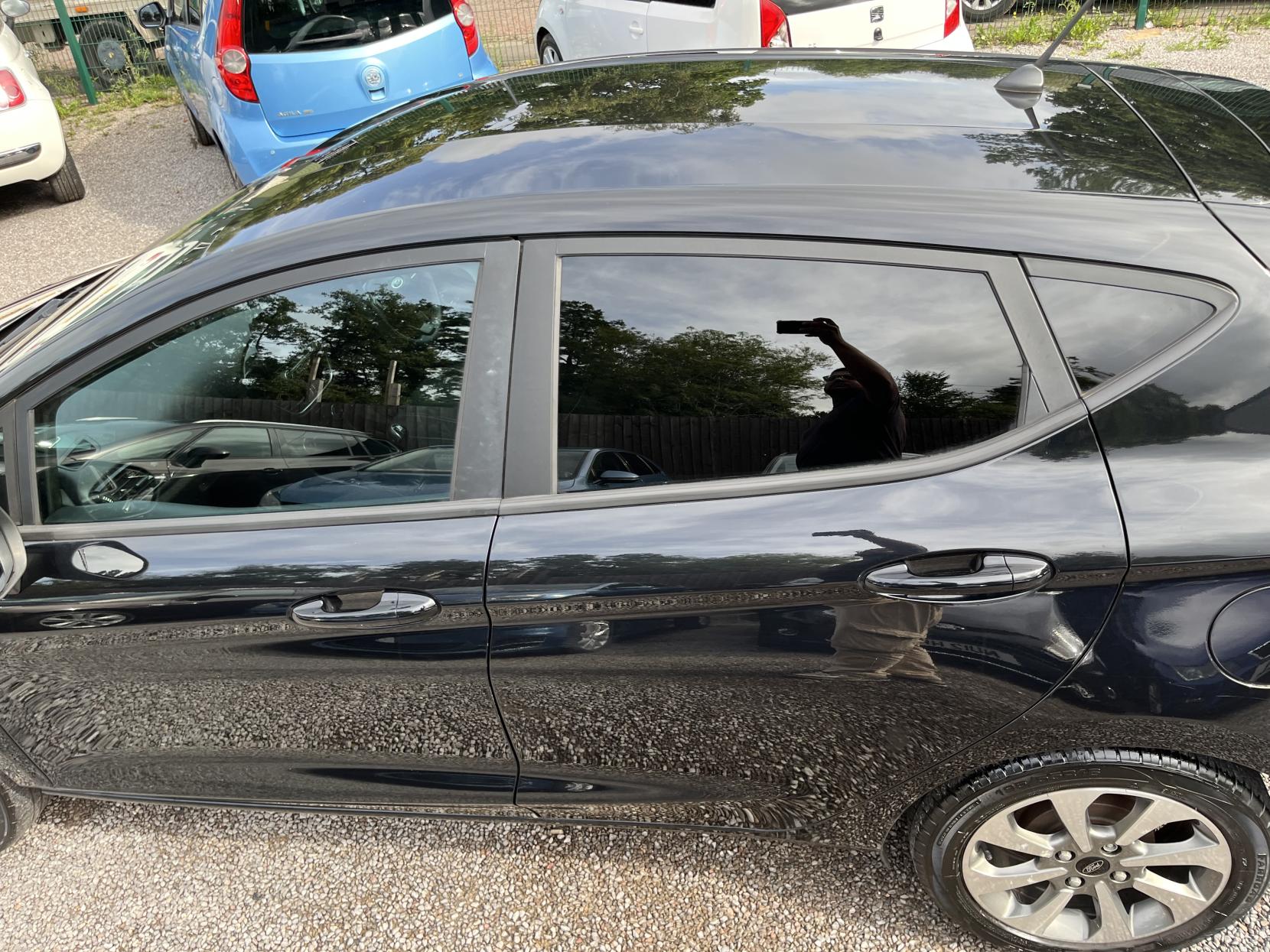 2019 00 FORD FIESTA