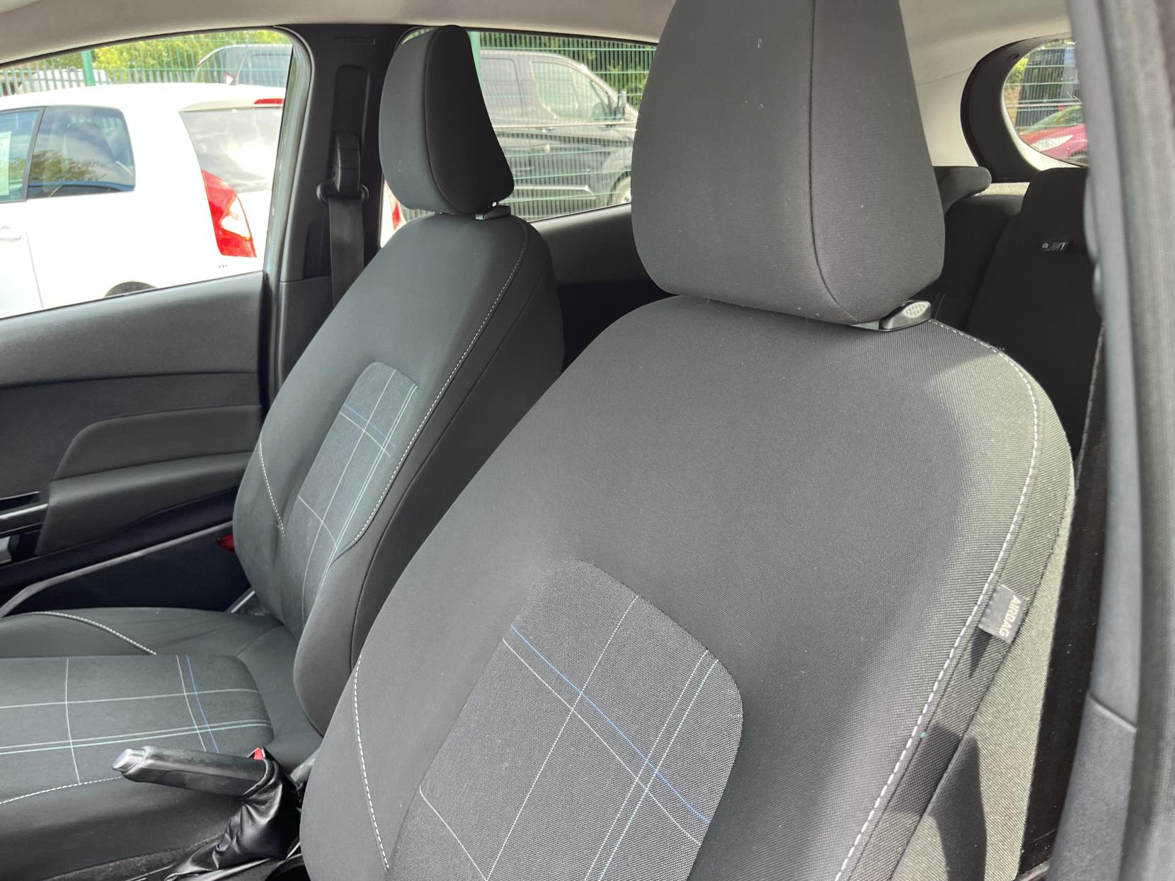 2019 00 FORD FIESTA
