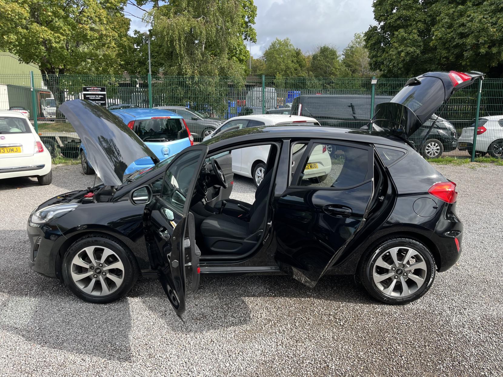 2019 00 FORD FIESTA
