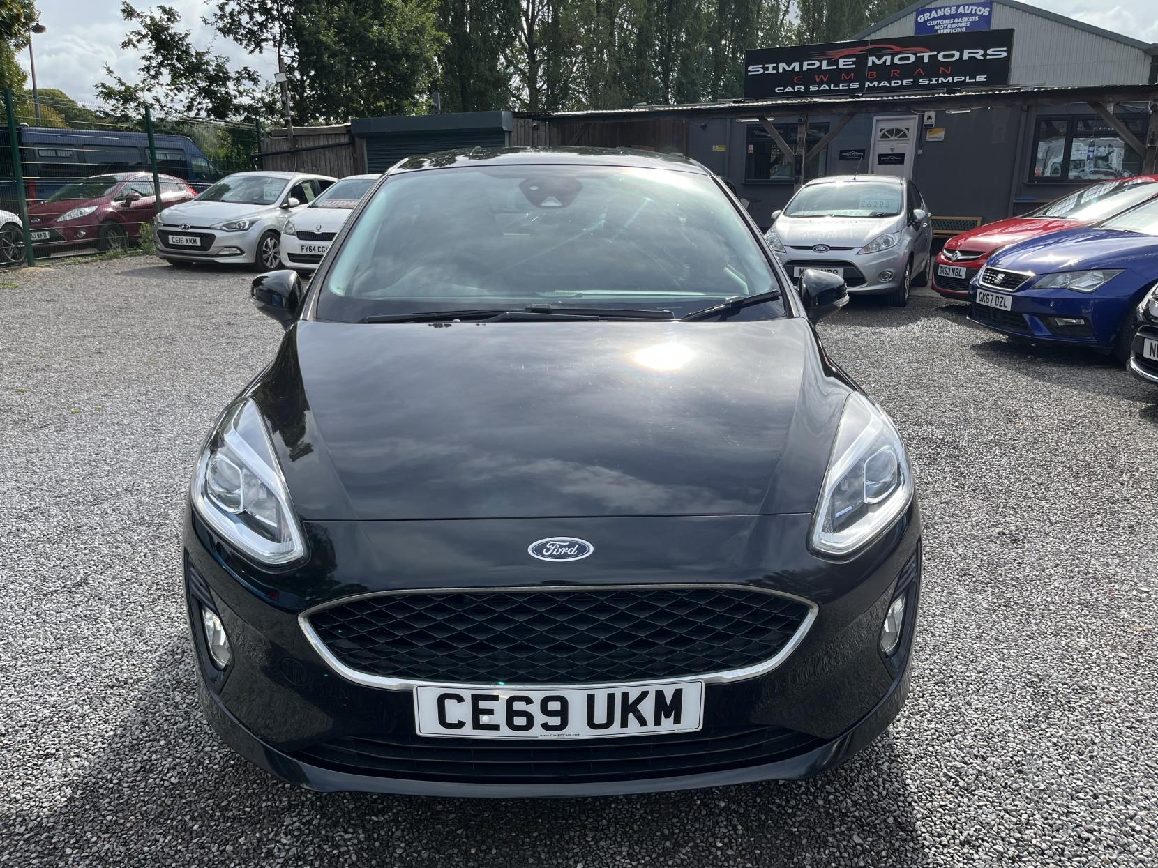 2019 00 FORD FIESTA