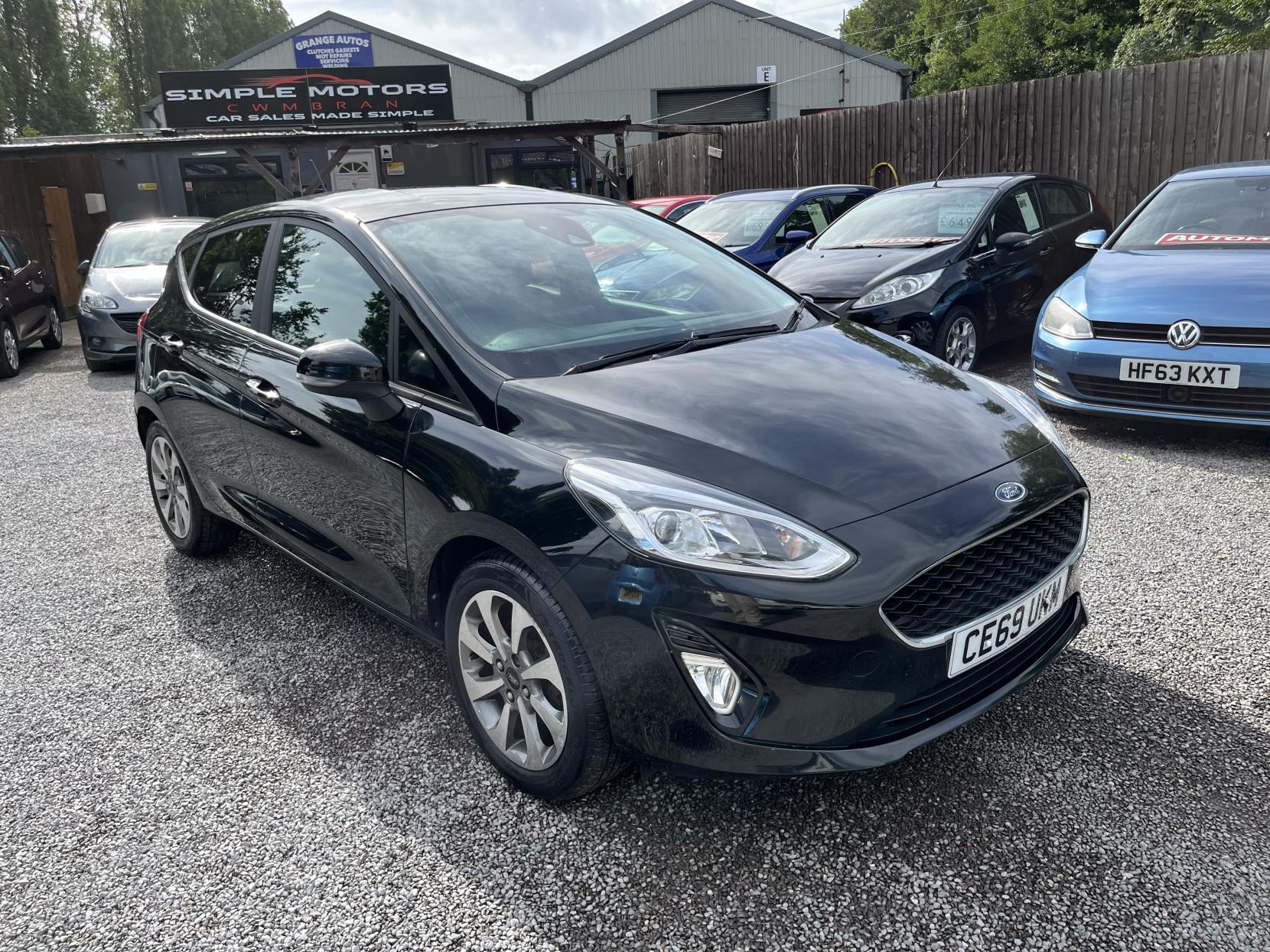 2019 00 FORD FIESTA