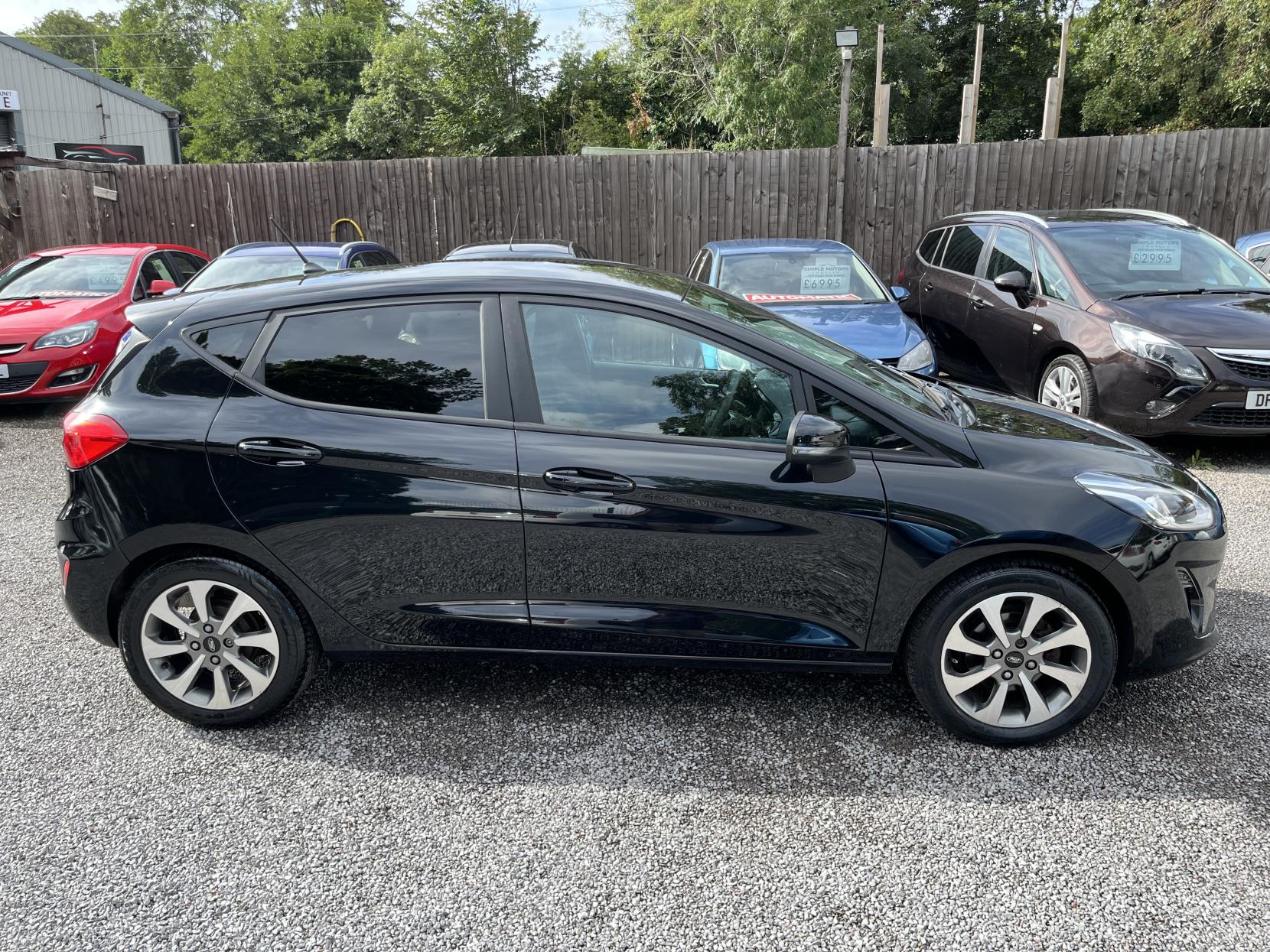 2019 00 FORD FIESTA