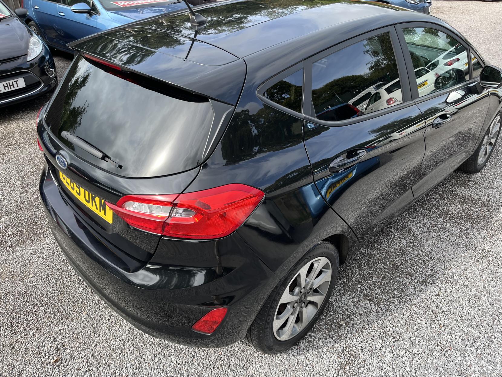 2019 00 FORD FIESTA
