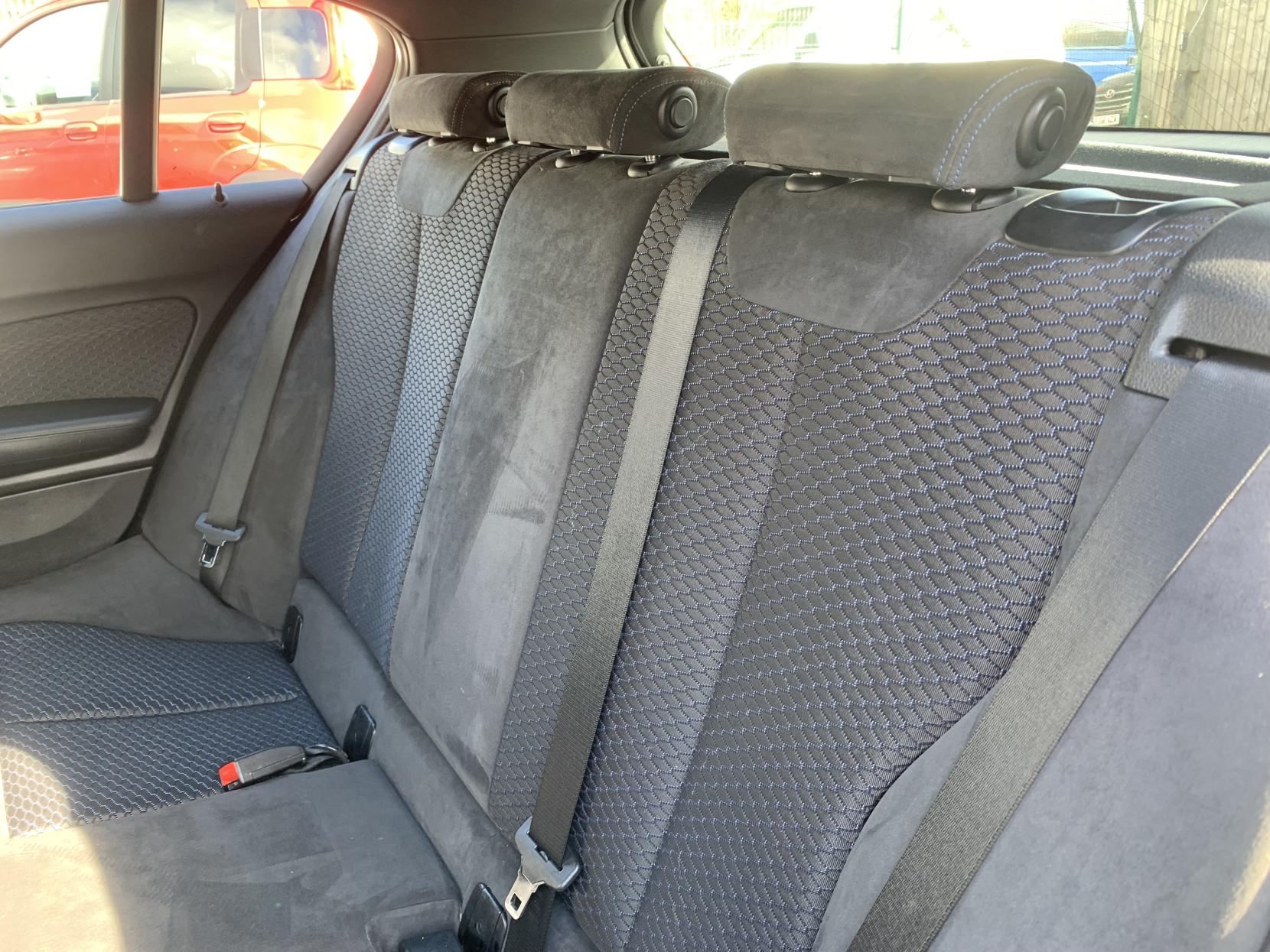 BMW 1 Series 2.0 118d M Sport Hatchback 5dr Diesel Manual Euro 5 (s/s) (143 ps)