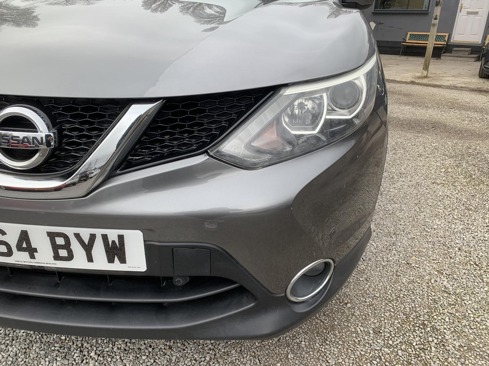 Nissan Qashqai 1.5 dCi Acenta SUV 5dr Diesel Manual 2WD Euro 5 (s/s) (110 ps)