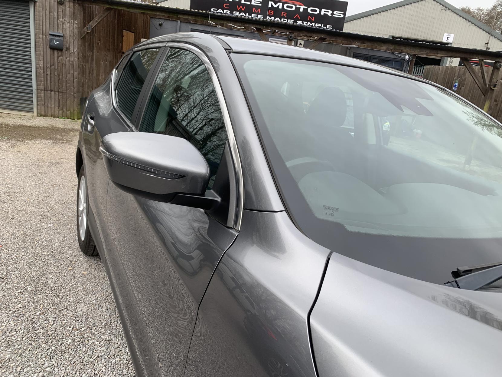 Nissan Qashqai 1.5 dCi Acenta SUV 5dr Diesel Manual 2WD Euro 5 (s/s) (110 ps)