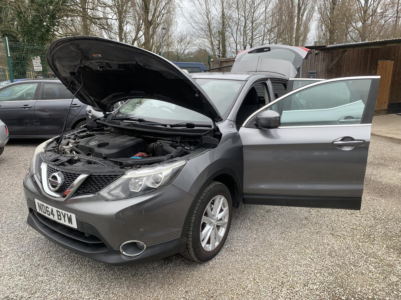 Nissan Qashqai 1.5 dCi Acenta SUV 5dr Diesel Manual 2WD Euro 5 (s/s) (110 ps)