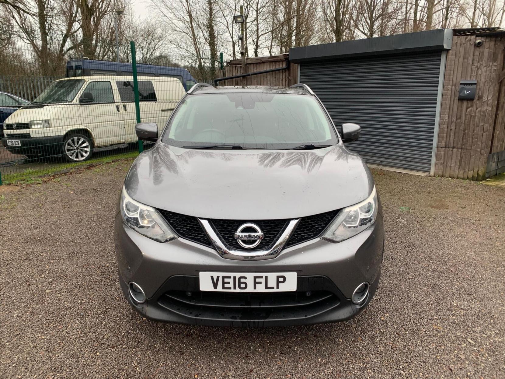 Nissan Qashqai 1.2 DIG-T N-Connecta 2WD Euro 6 (s/s) 5dr