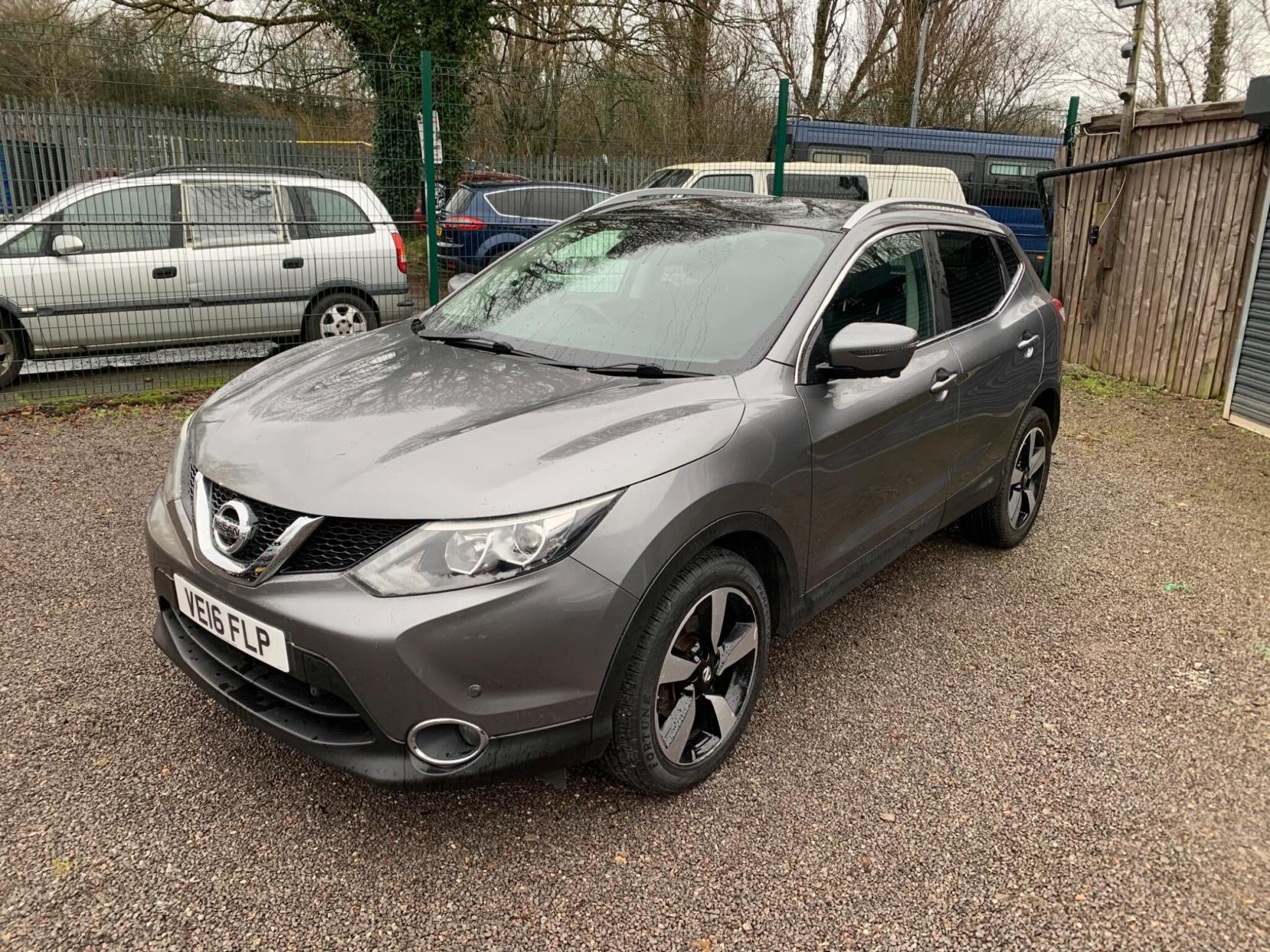 Nissan Qashqai 1.2 DIG-T N-Connecta 2WD Euro 6 (s/s) 5dr
