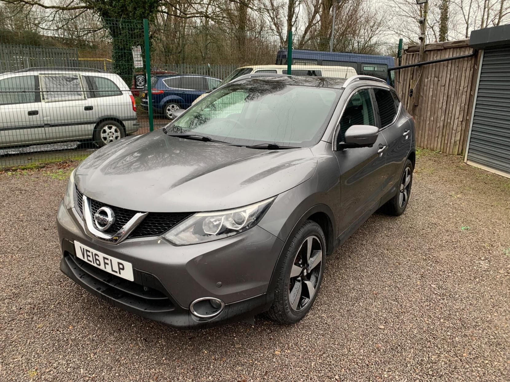 Nissan Qashqai 1.2 DIG-T N-Connecta 2WD Euro 6 (s/s) 5dr