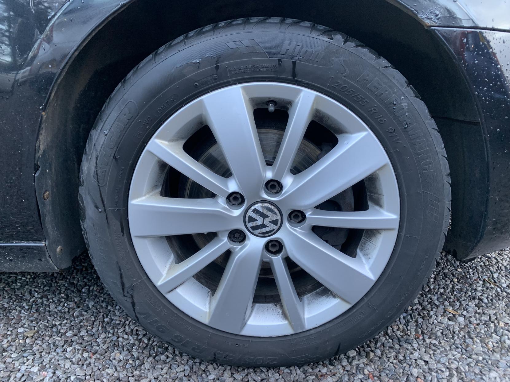 Volkswagen Golf 2.0 TDI Match Hatchback 3dr Diesel Manual Euro 5 (140 ps)