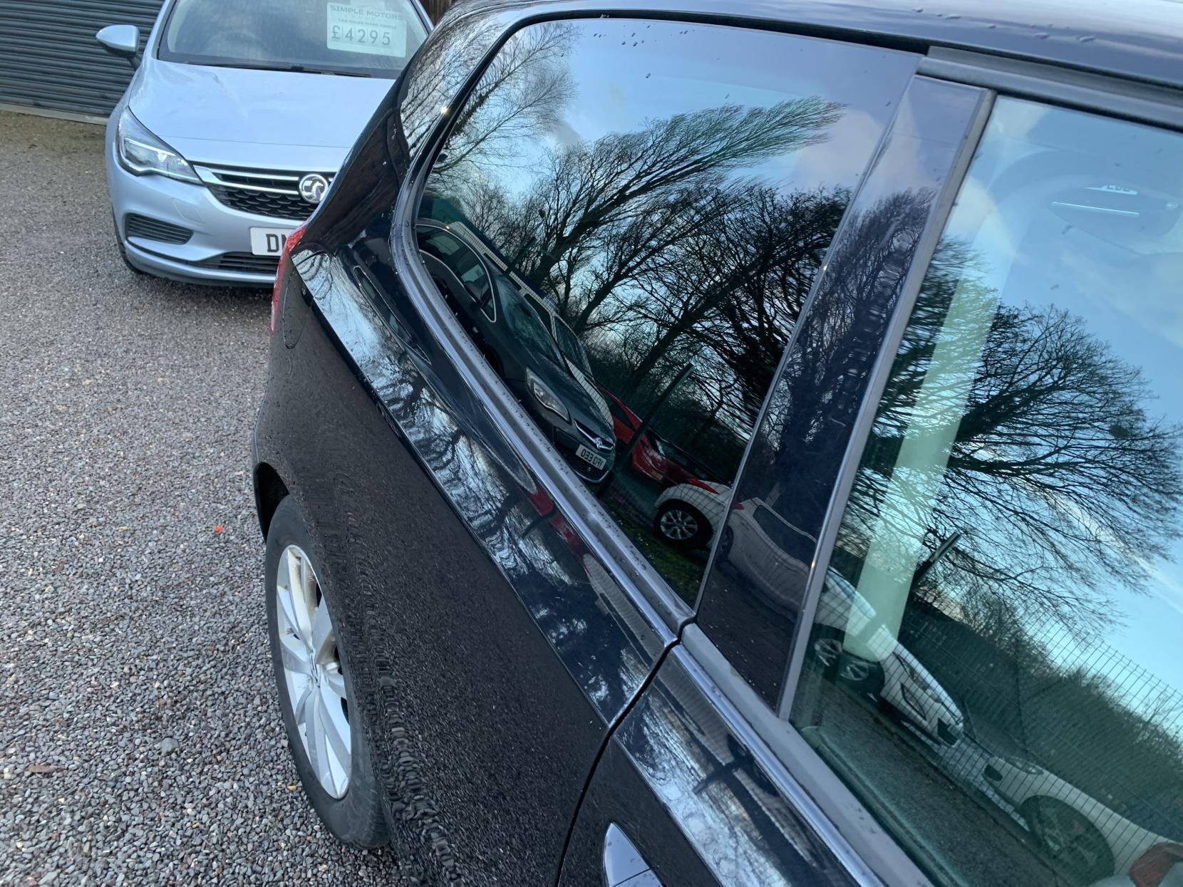 Volkswagen Golf 2.0 TDI Match Hatchback 3dr Diesel Manual Euro 5 (140 ps)