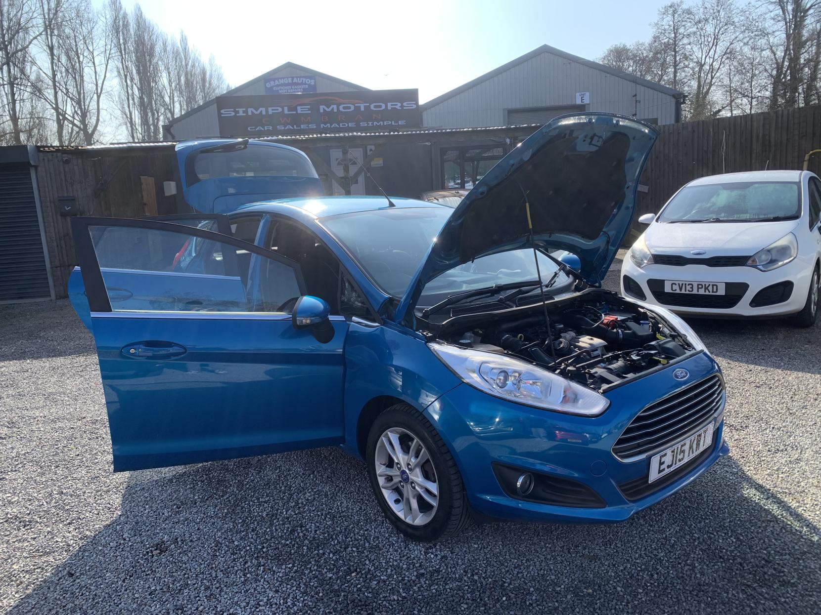 Ford Fiesta 1.0T EcoBoost Zetec Hatchback 5dr Petrol Manual Euro 6 (s/s) (100 ps)