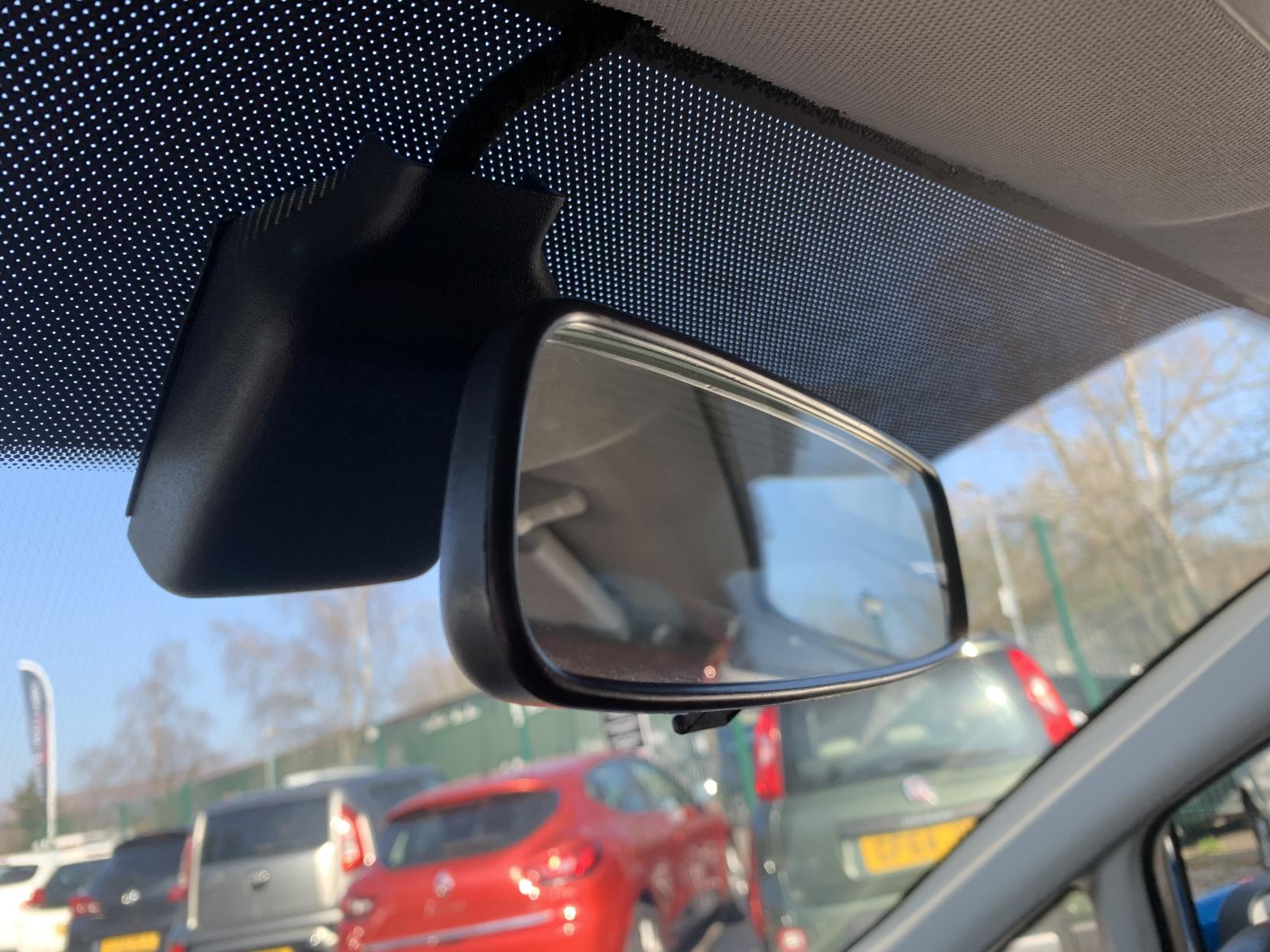 Ford Fiesta 1.0T EcoBoost Zetec Hatchback 5dr Petrol Manual Euro 6 (s/s) (100 ps)