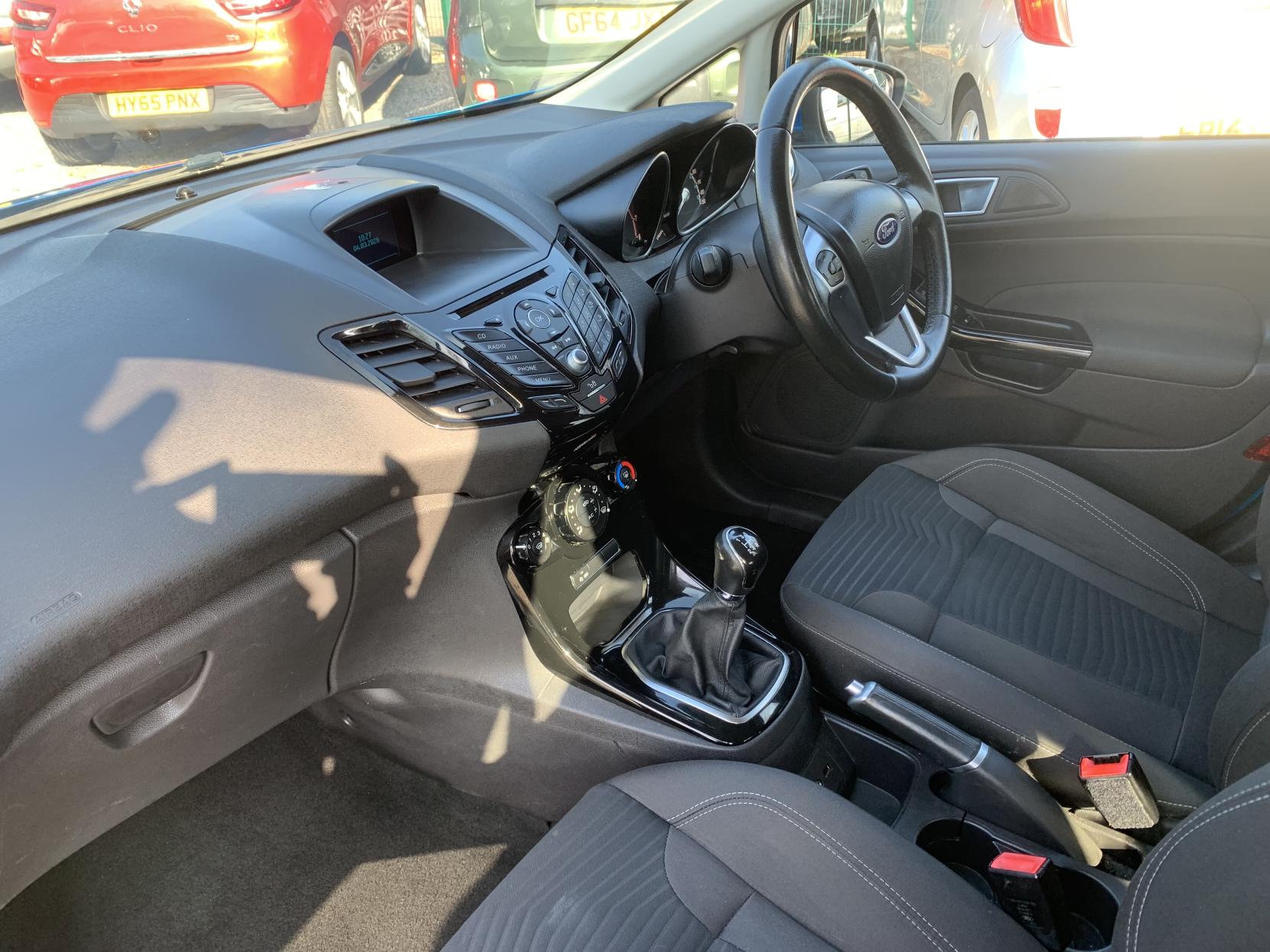 Ford Fiesta 1.0T EcoBoost Zetec Hatchback 5dr Petrol Manual Euro 6 (s/s) (100 ps)