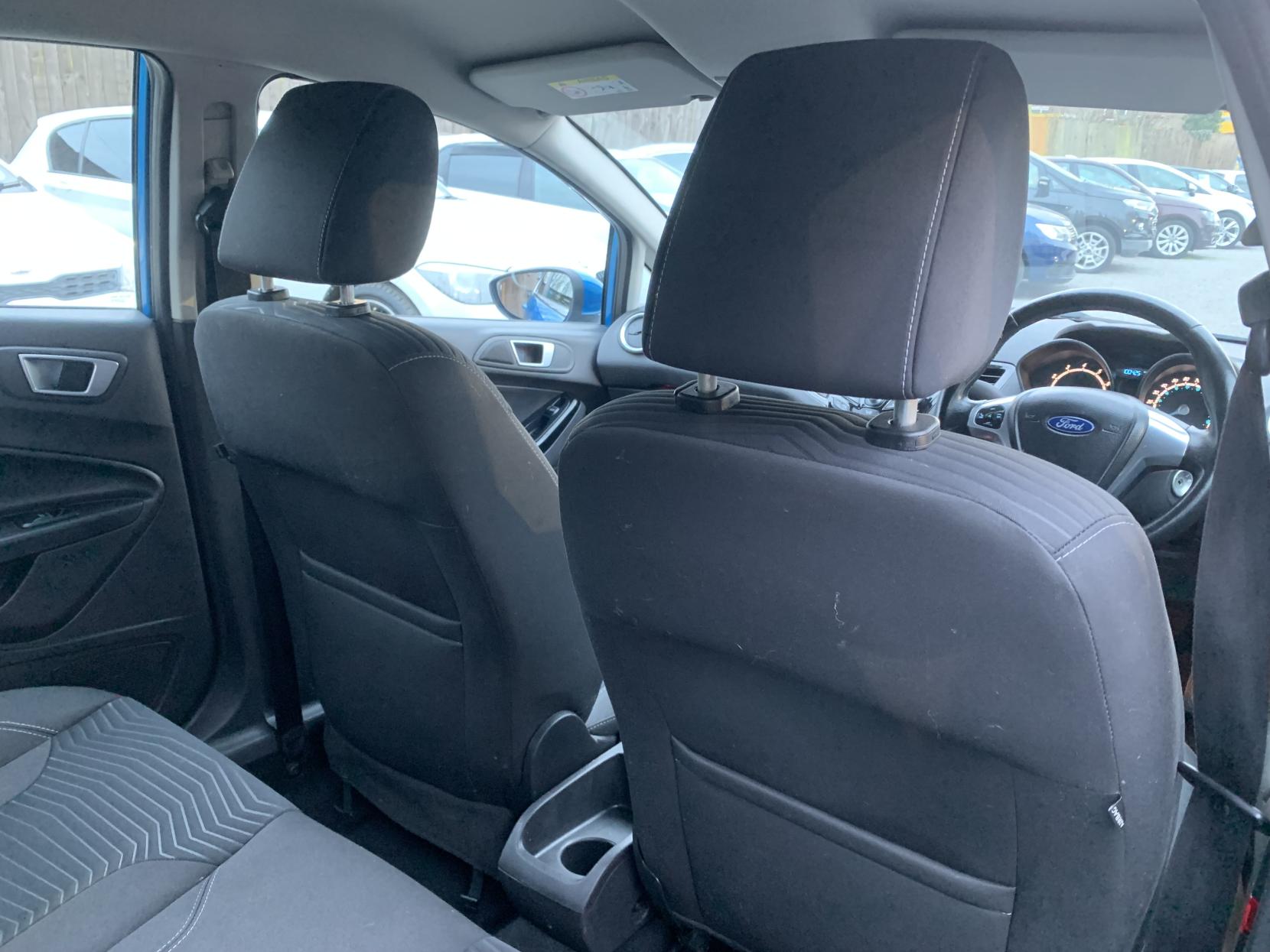 Ford Fiesta 1.0T EcoBoost Zetec Hatchback 5dr Petrol Manual Euro 6 (s/s) (100 ps)