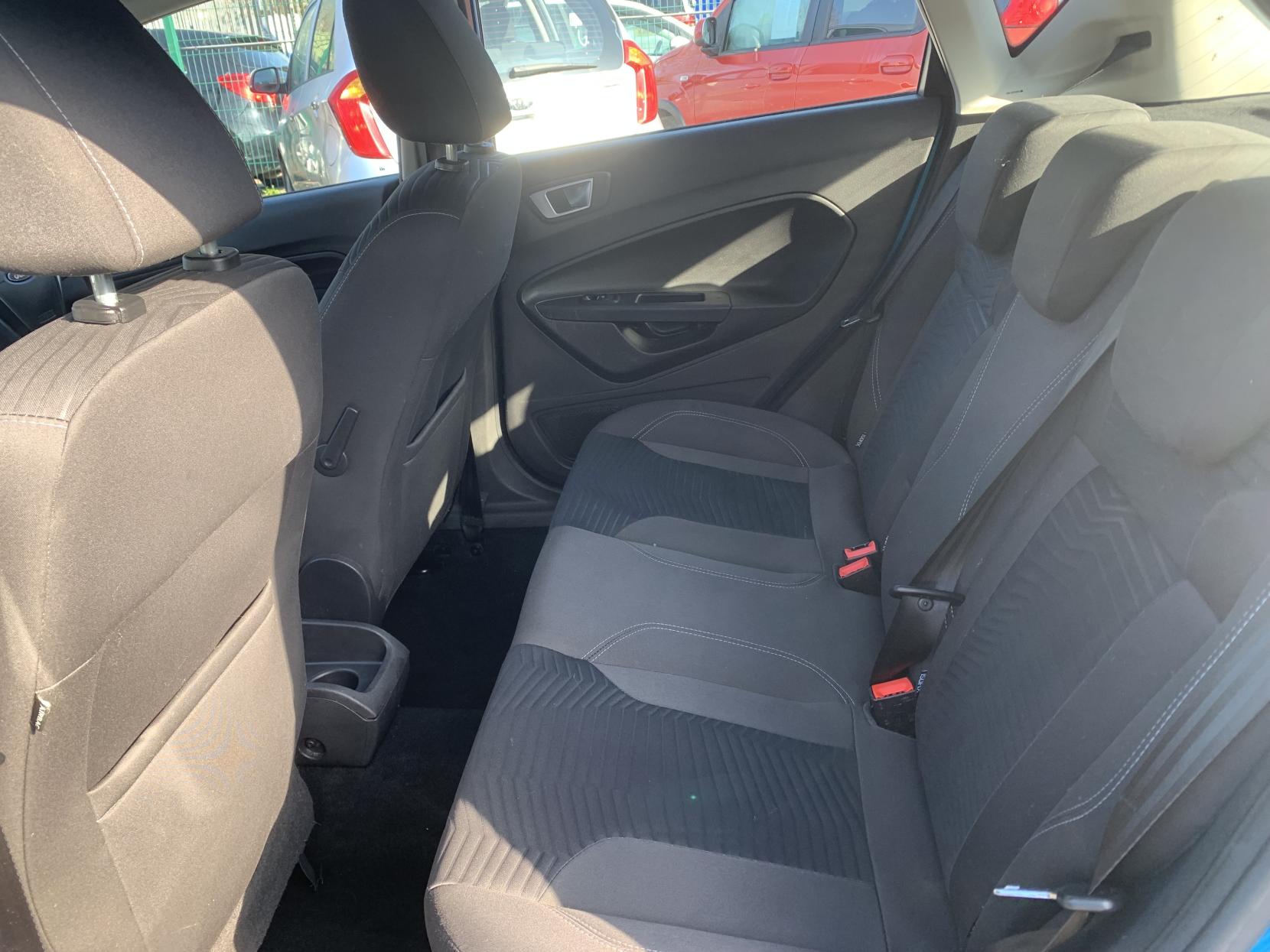 Ford Fiesta 1.0T EcoBoost Zetec Hatchback 5dr Petrol Manual Euro 6 (s/s) (100 ps)