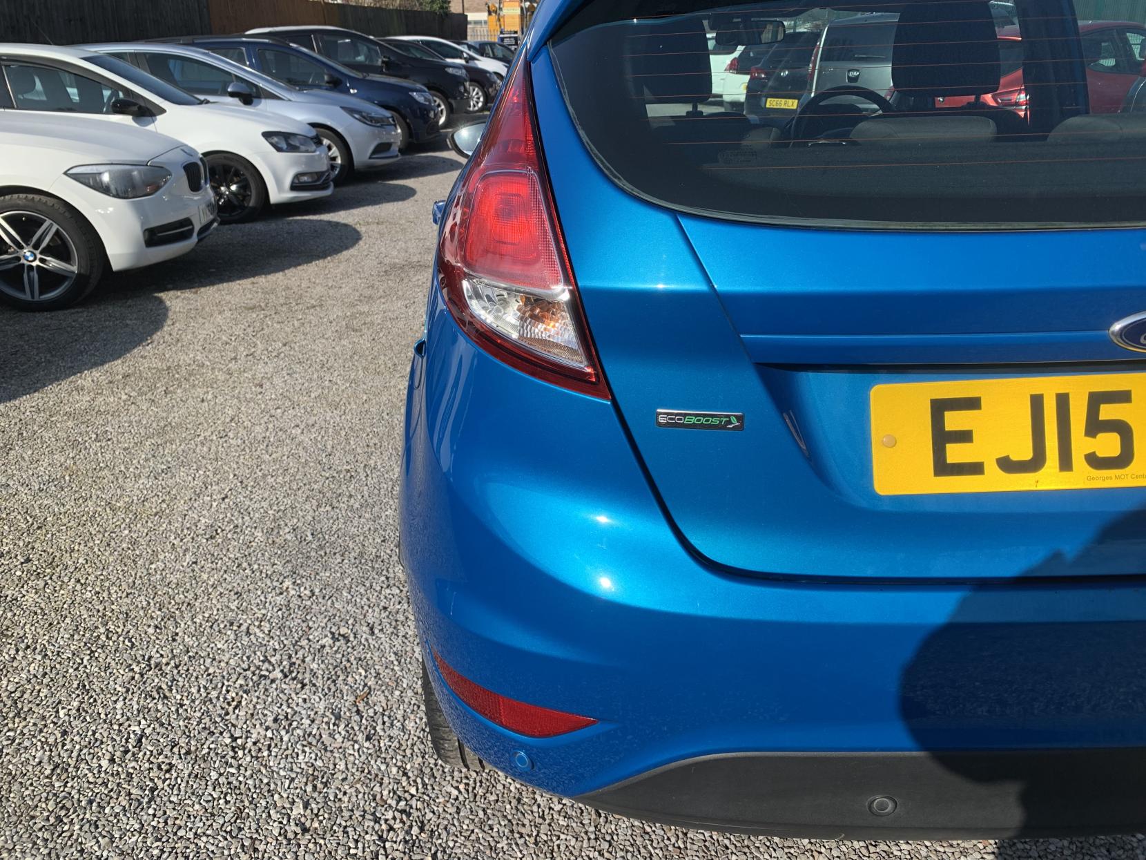 Ford Fiesta 1.0T EcoBoost Zetec Hatchback 5dr Petrol Manual Euro 6 (s/s) (100 ps)