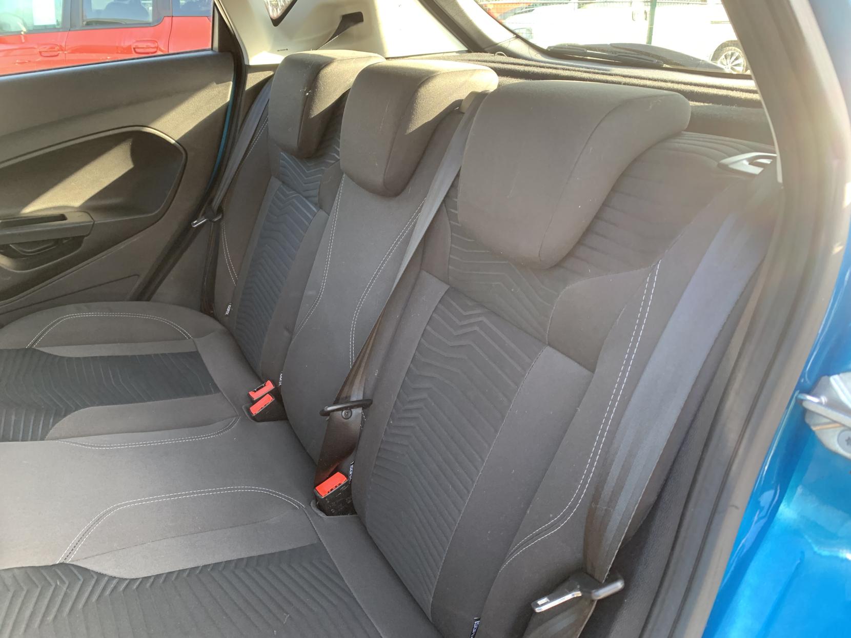 Ford Fiesta 1.0T EcoBoost Zetec Hatchback 5dr Petrol Manual Euro 6 (s/s) (100 ps)