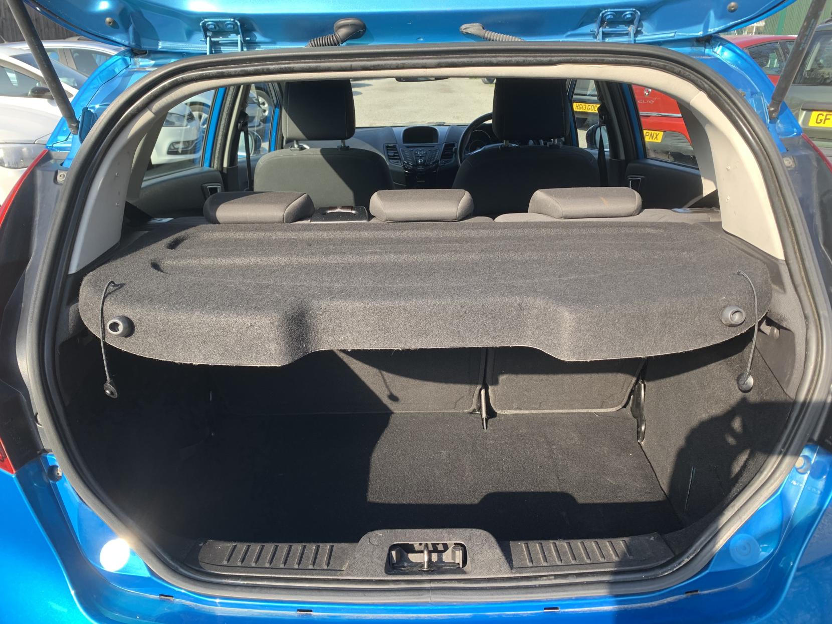 Ford Fiesta 1.0T EcoBoost Zetec Hatchback 5dr Petrol Manual Euro 6 (s/s) (100 ps)