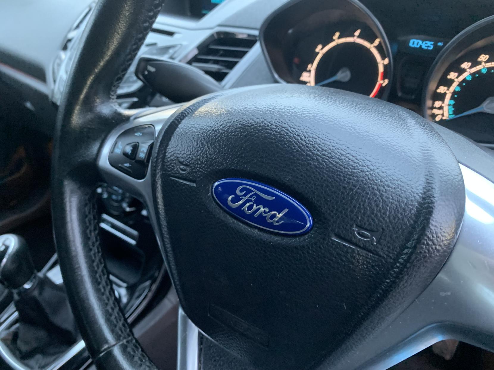 Ford Fiesta 1.0T EcoBoost Zetec Hatchback 5dr Petrol Manual Euro 6 (s/s) (100 ps)