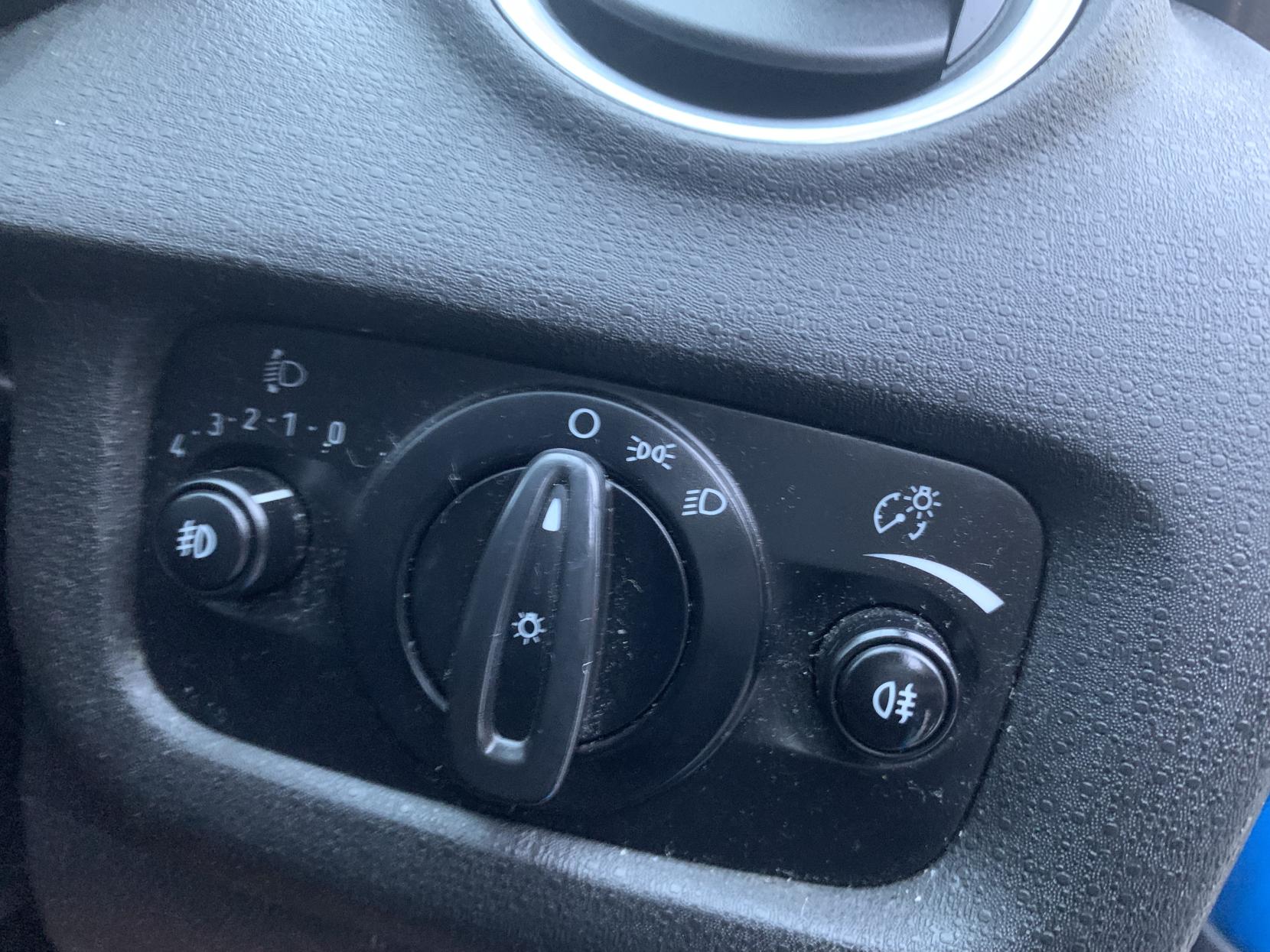 Ford Fiesta 1.0T EcoBoost Zetec Hatchback 5dr Petrol Manual Euro 6 (s/s) (100 ps)