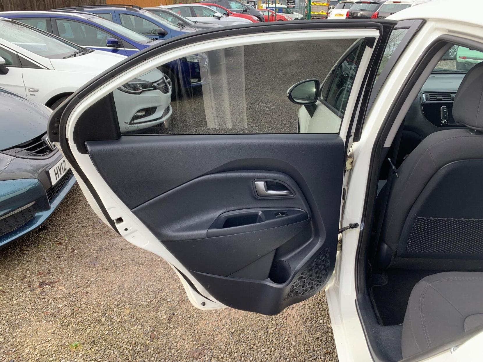 Kia Rio 1.4 EcoDynamics 3 Euro 6 (s/s) 5dr