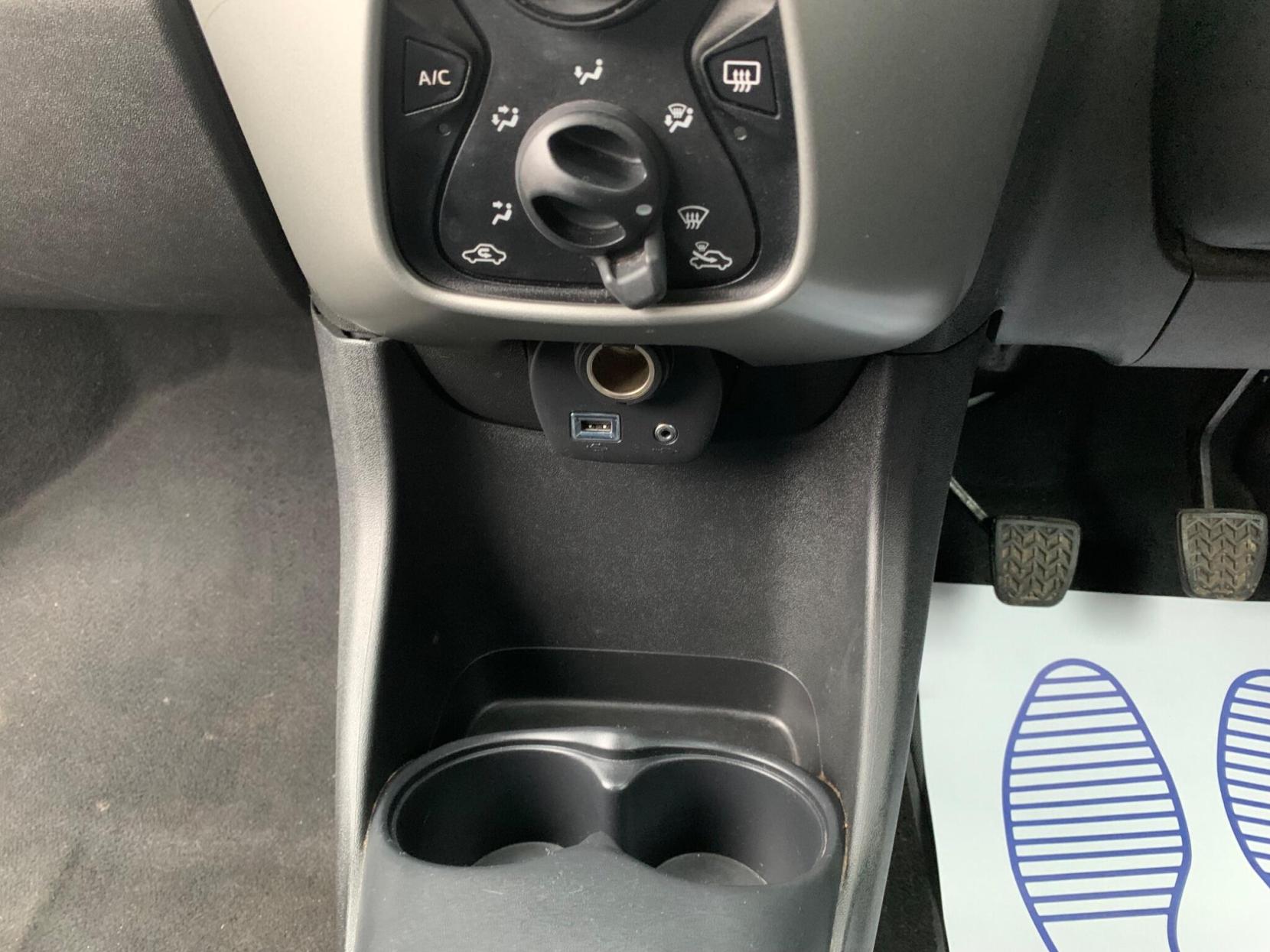 Peugeot 108 1.0 VTi Active Euro 5 3dr Euro 5