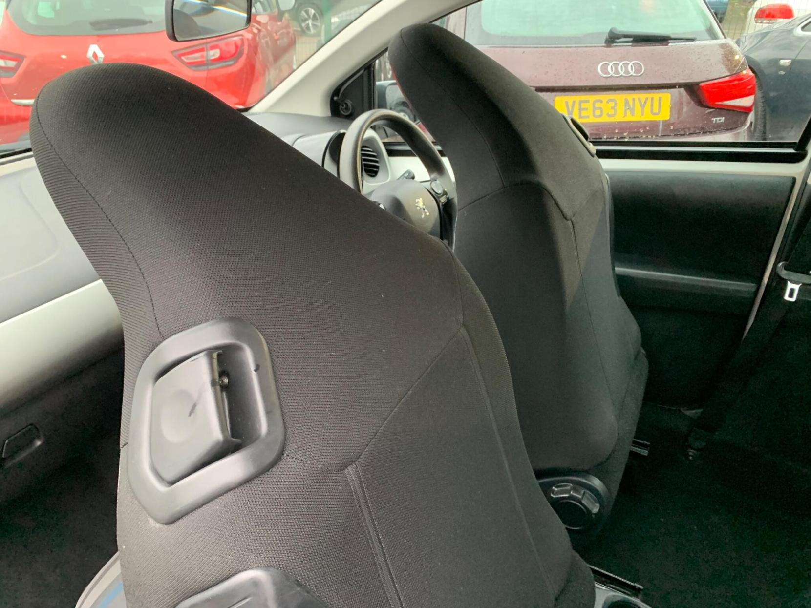 Peugeot 108 1.0 VTi Active Euro 5 3dr Euro 5