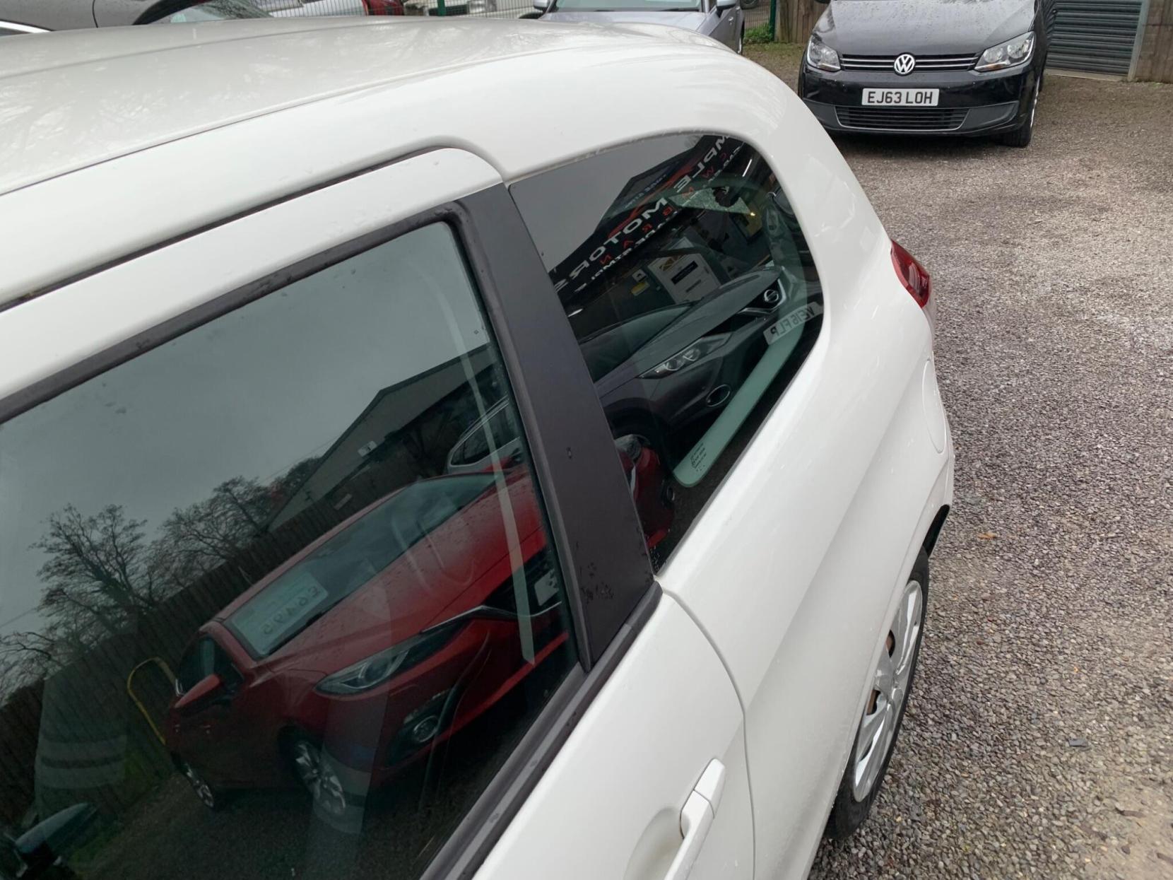 Peugeot 108 1.0 VTi Active Euro 5 3dr Euro 5