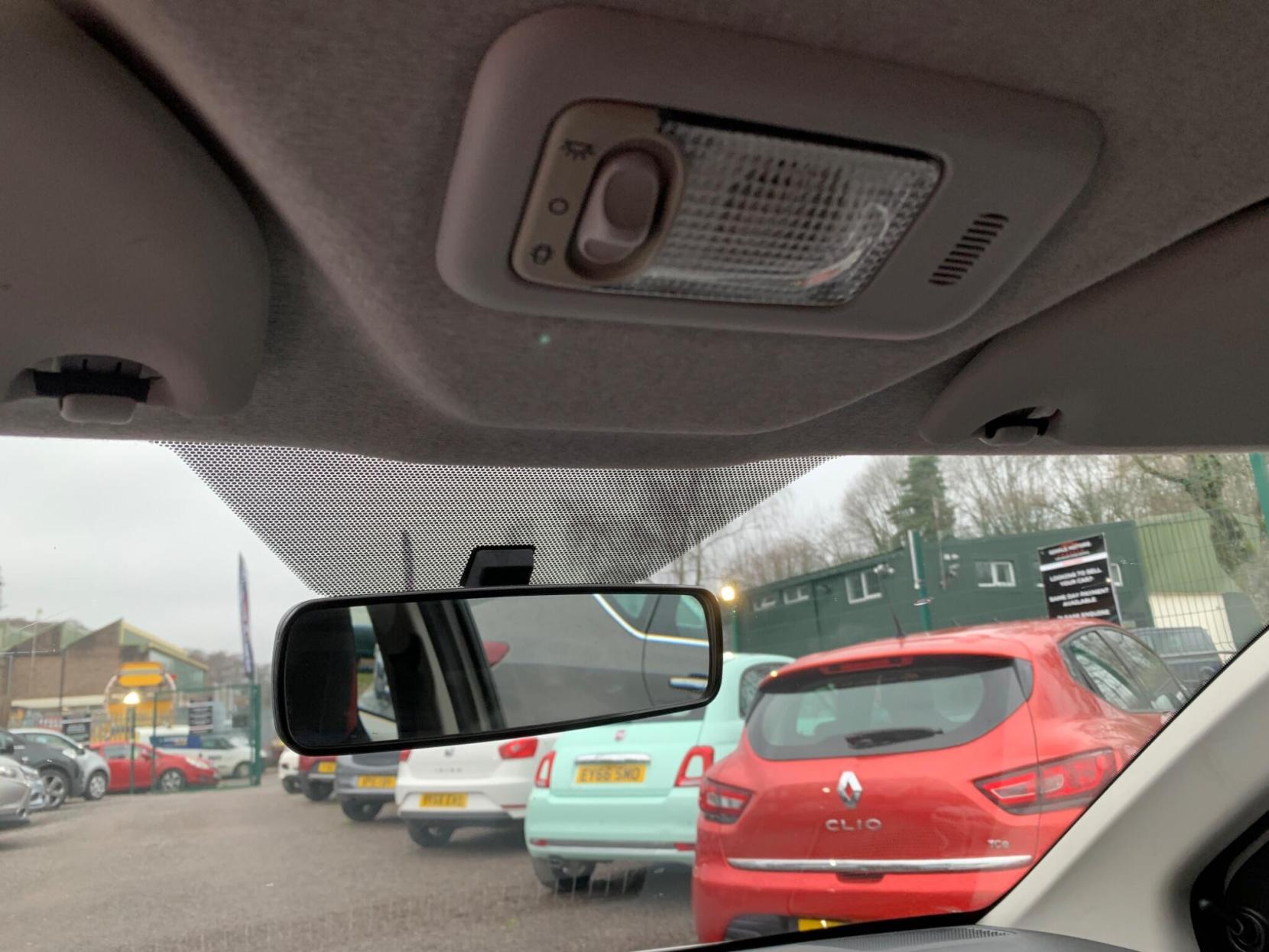 Peugeot 108 1.0 VTi Active Euro 5 3dr Euro 5