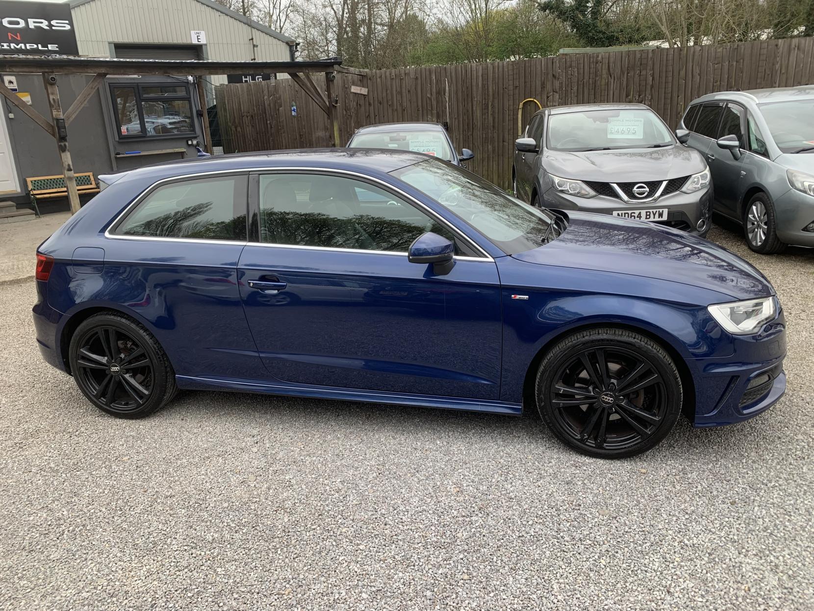 Audi A3 1.2 TFSI S line Hatchback 3dr Petrol S Tronic Euro 6 (s/s) (110 ps)