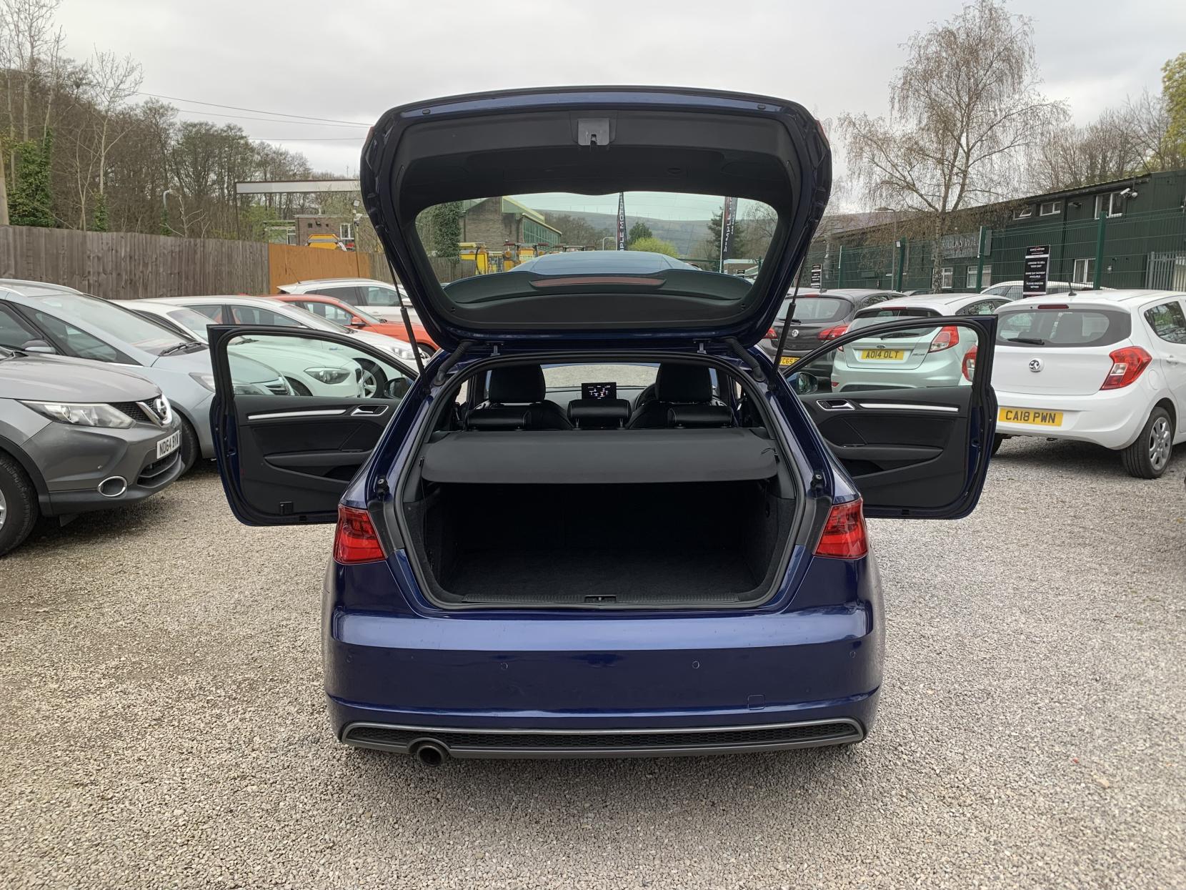 Audi A3 1.2 TFSI S line Hatchback 3dr Petrol S Tronic Euro 6 (s/s) (110 ps)