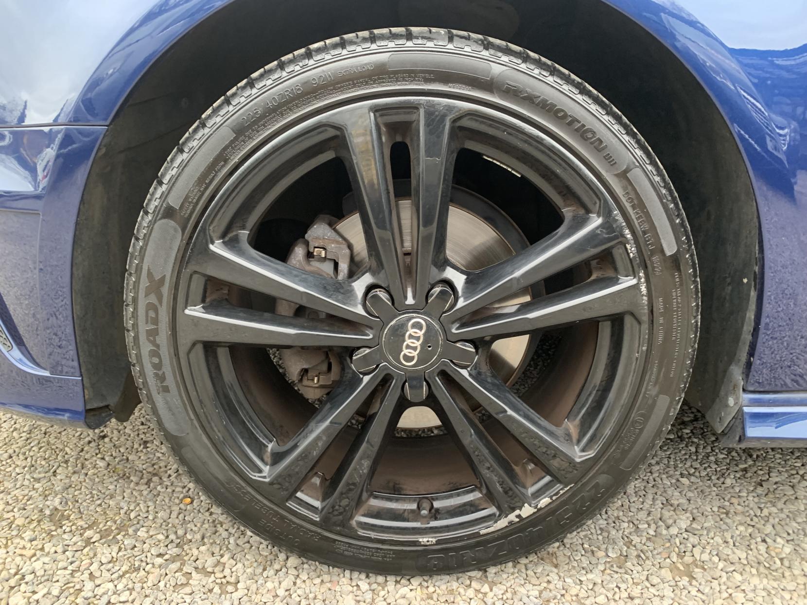 Audi A3 1.2 TFSI S line Hatchback 3dr Petrol S Tronic Euro 6 (s/s) (110 ps)