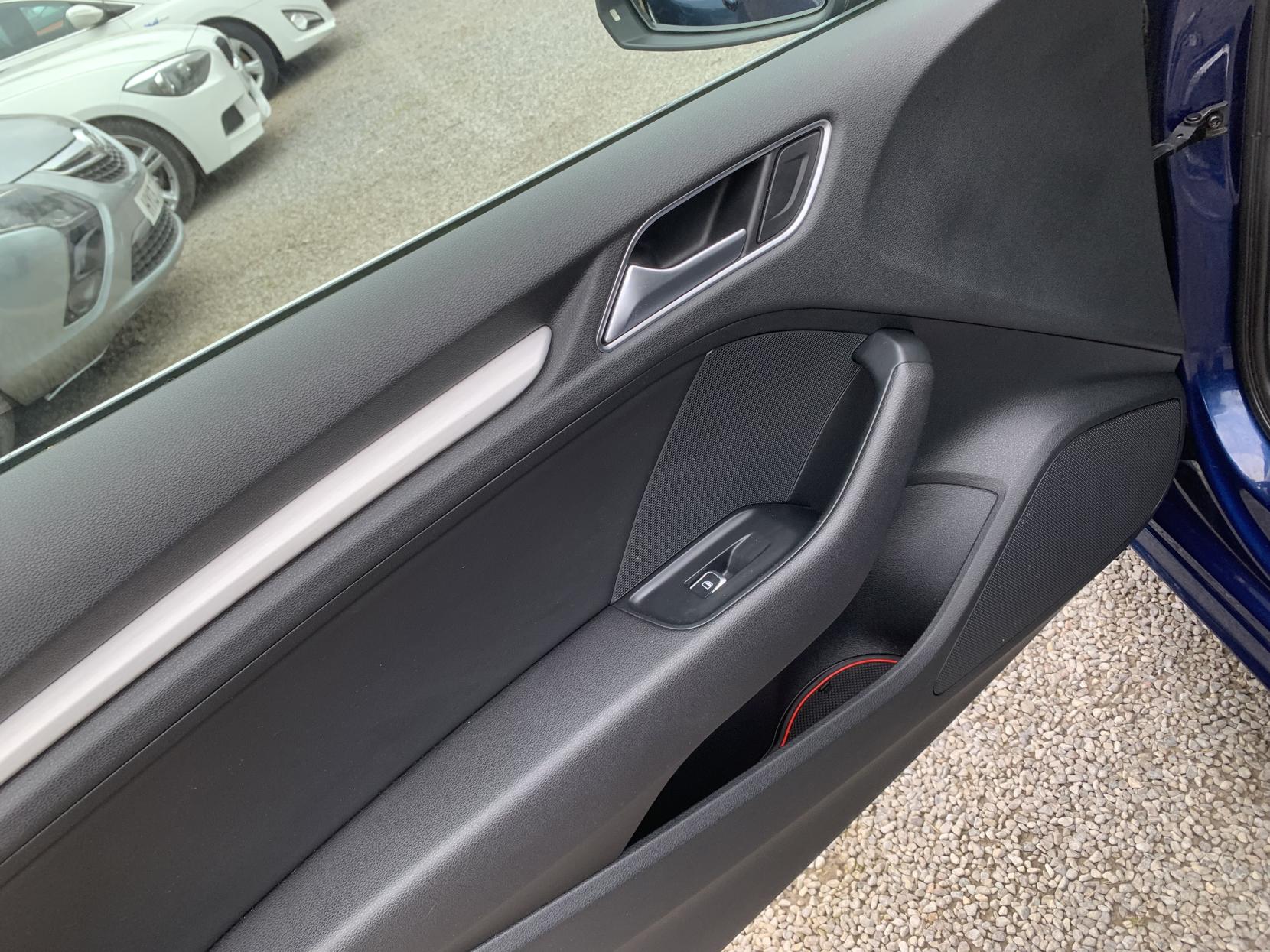 Audi A3 1.2 TFSI S line Hatchback 3dr Petrol S Tronic Euro 6 (s/s) (110 ps)