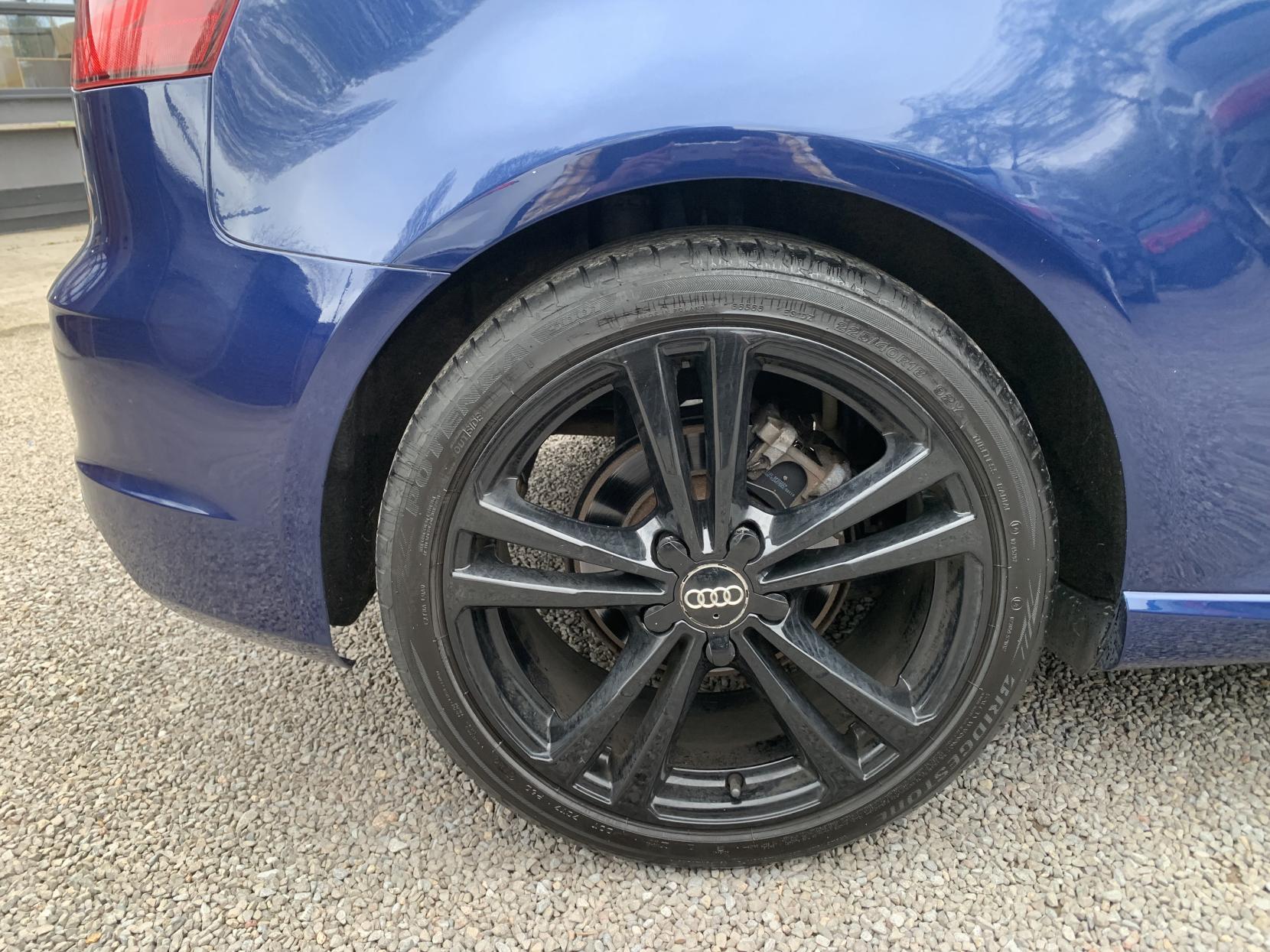 Audi A3 1.2 TFSI S line Hatchback 3dr Petrol S Tronic Euro 6 (s/s) (110 ps)