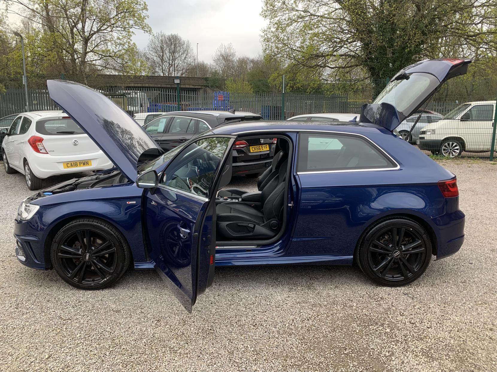 Audi A3 1.2 TFSI S line Hatchback 3dr Petrol S Tronic Euro 6 (s/s) (110 ps)