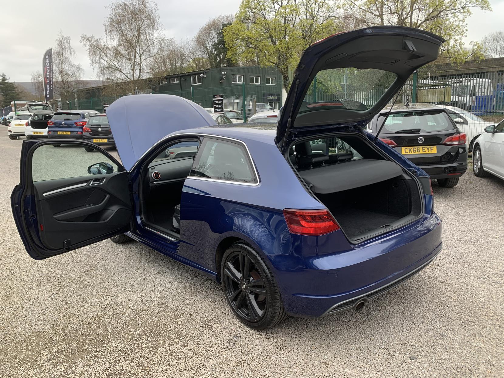 Audi A3 1.2 TFSI S line Hatchback 3dr Petrol S Tronic Euro 6 (s/s) (110 ps)