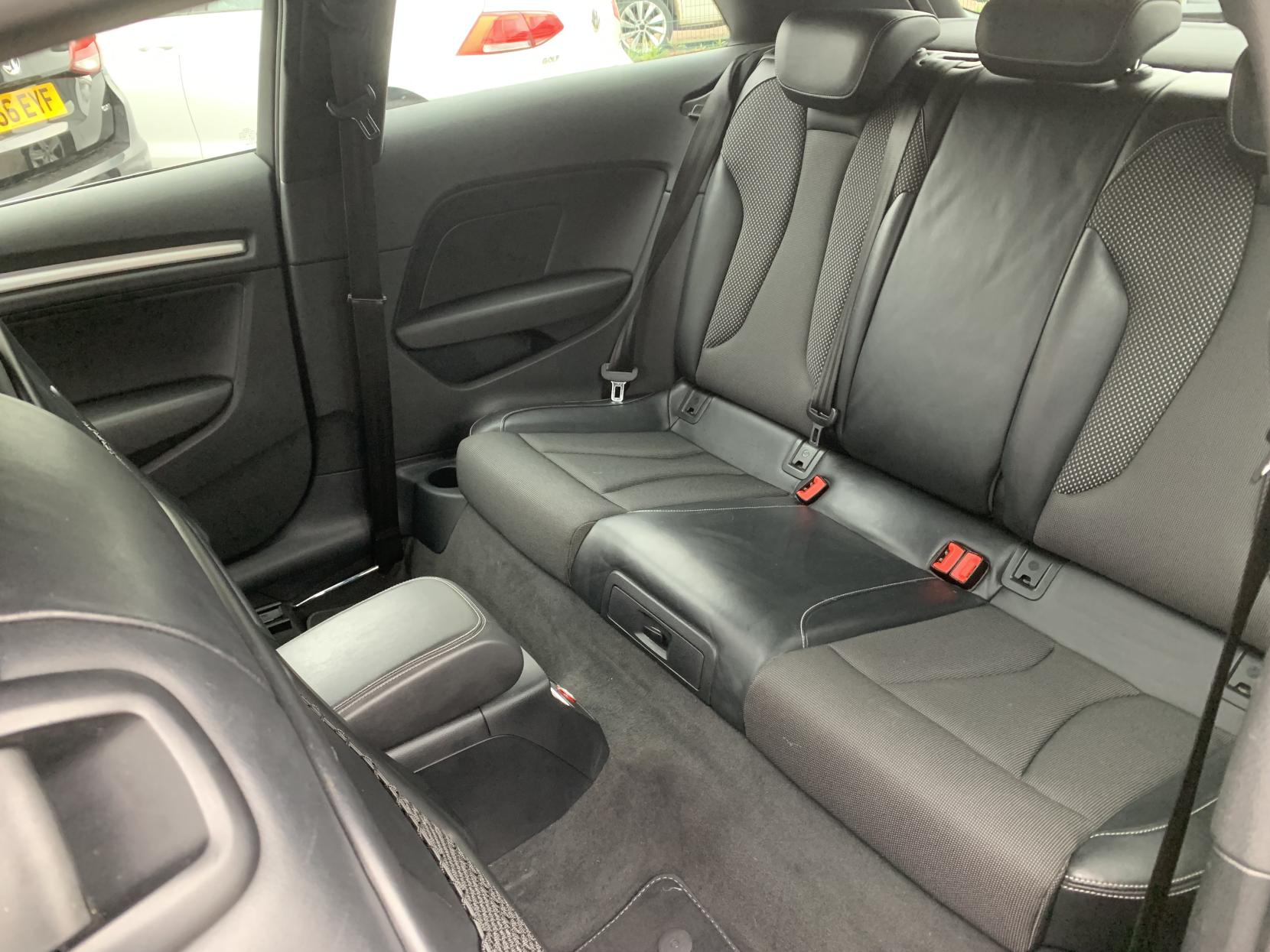 Audi A3 1.2 TFSI S line Hatchback 3dr Petrol S Tronic Euro 6 (s/s) (110 ps)