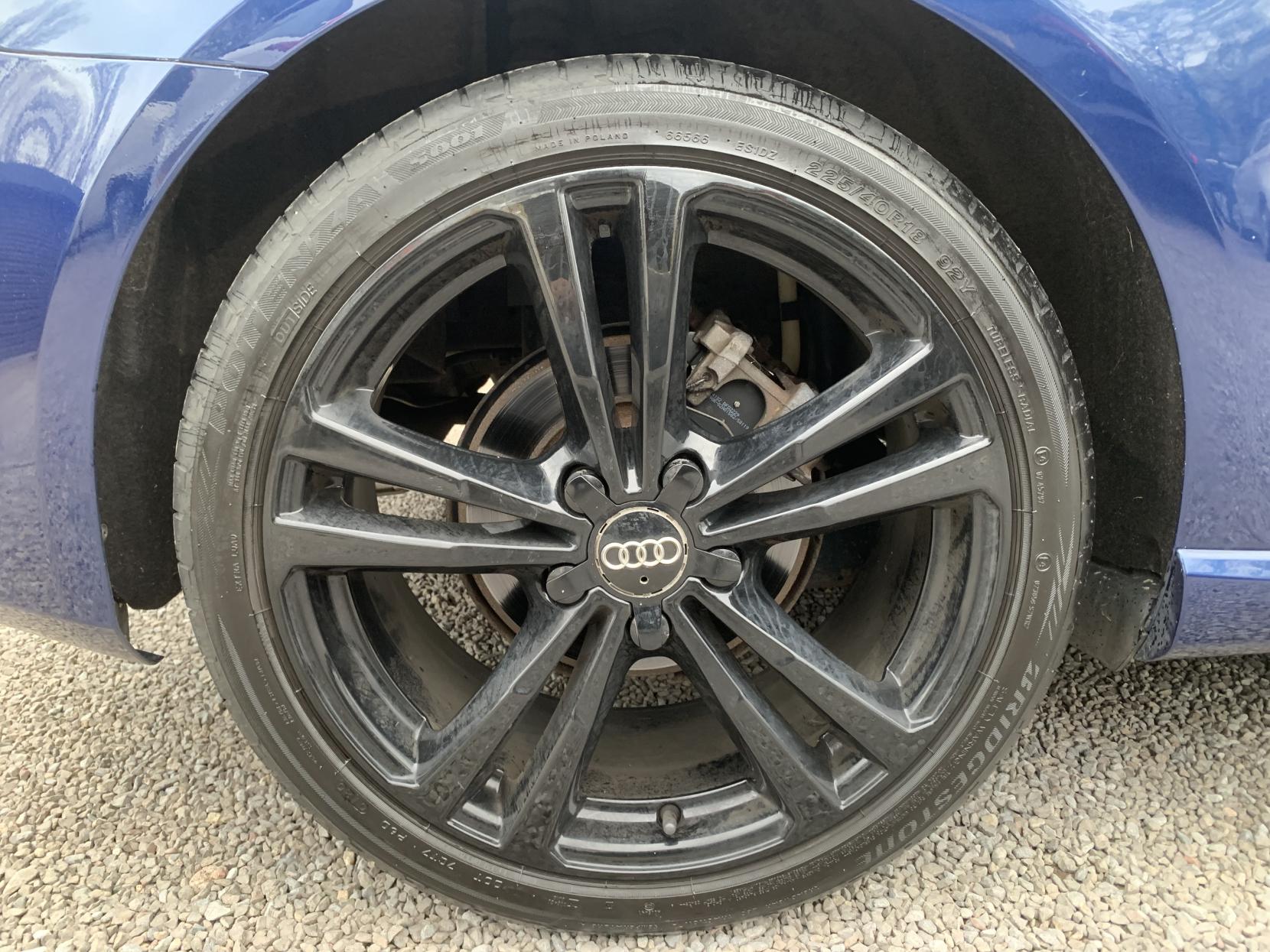 Audi A3 1.2 TFSI S line Hatchback 3dr Petrol S Tronic Euro 6 (s/s) (110 ps)