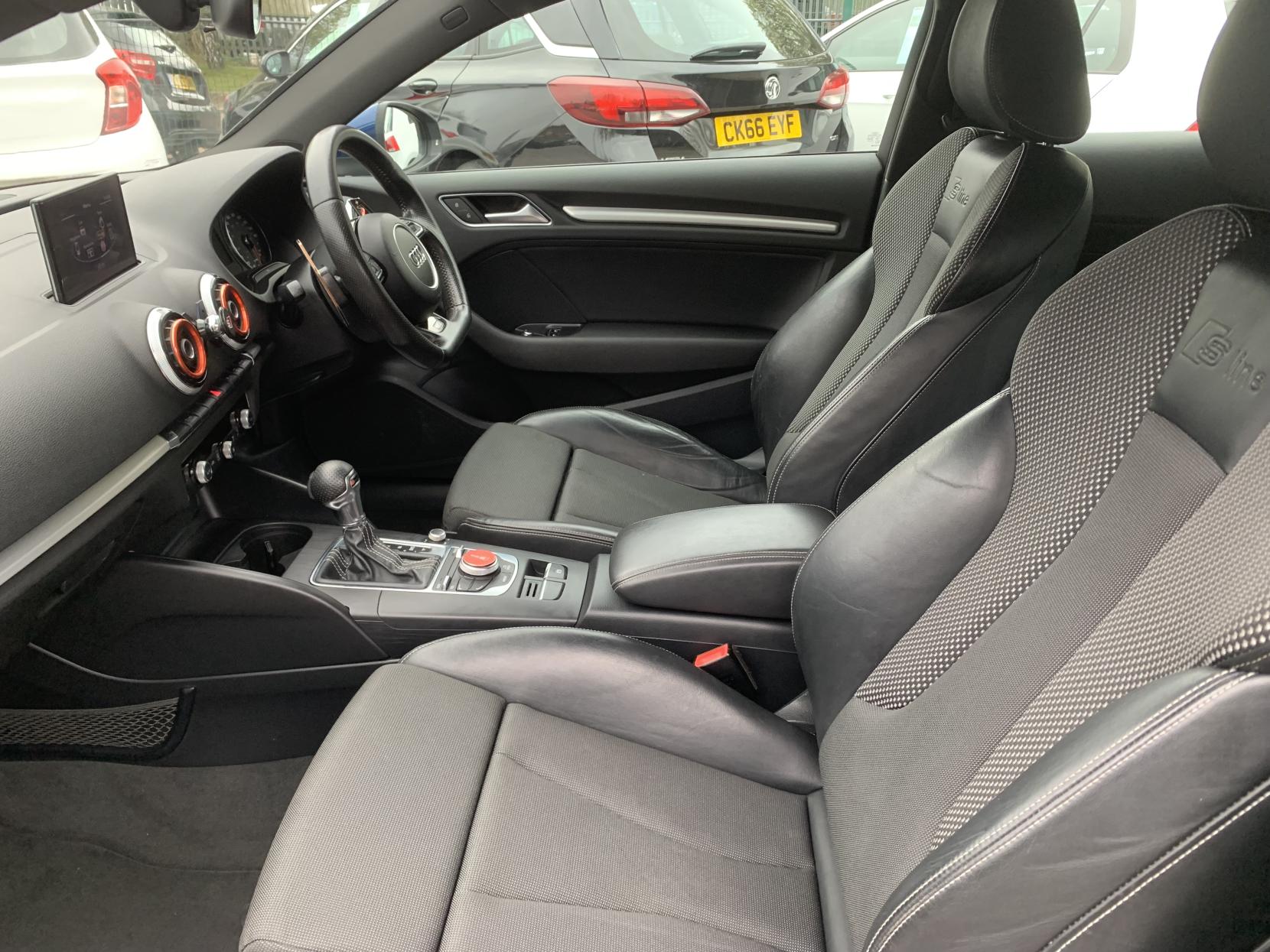 Audi A3 1.2 TFSI S line Hatchback 3dr Petrol S Tronic Euro 6 (s/s) (110 ps)