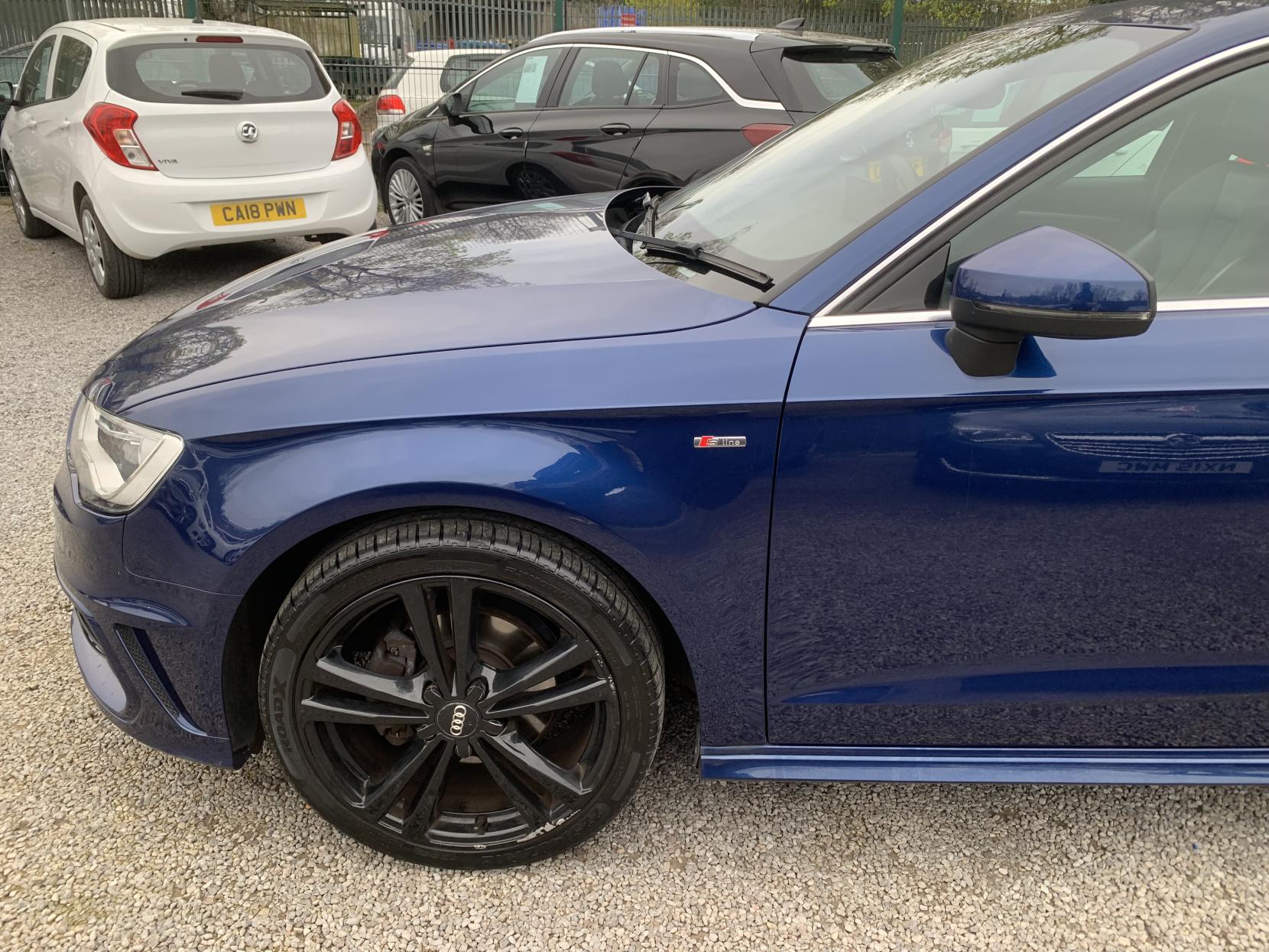 Audi A3 1.2 TFSI S line Hatchback 3dr Petrol S Tronic Euro 6 (s/s) (110 ps)