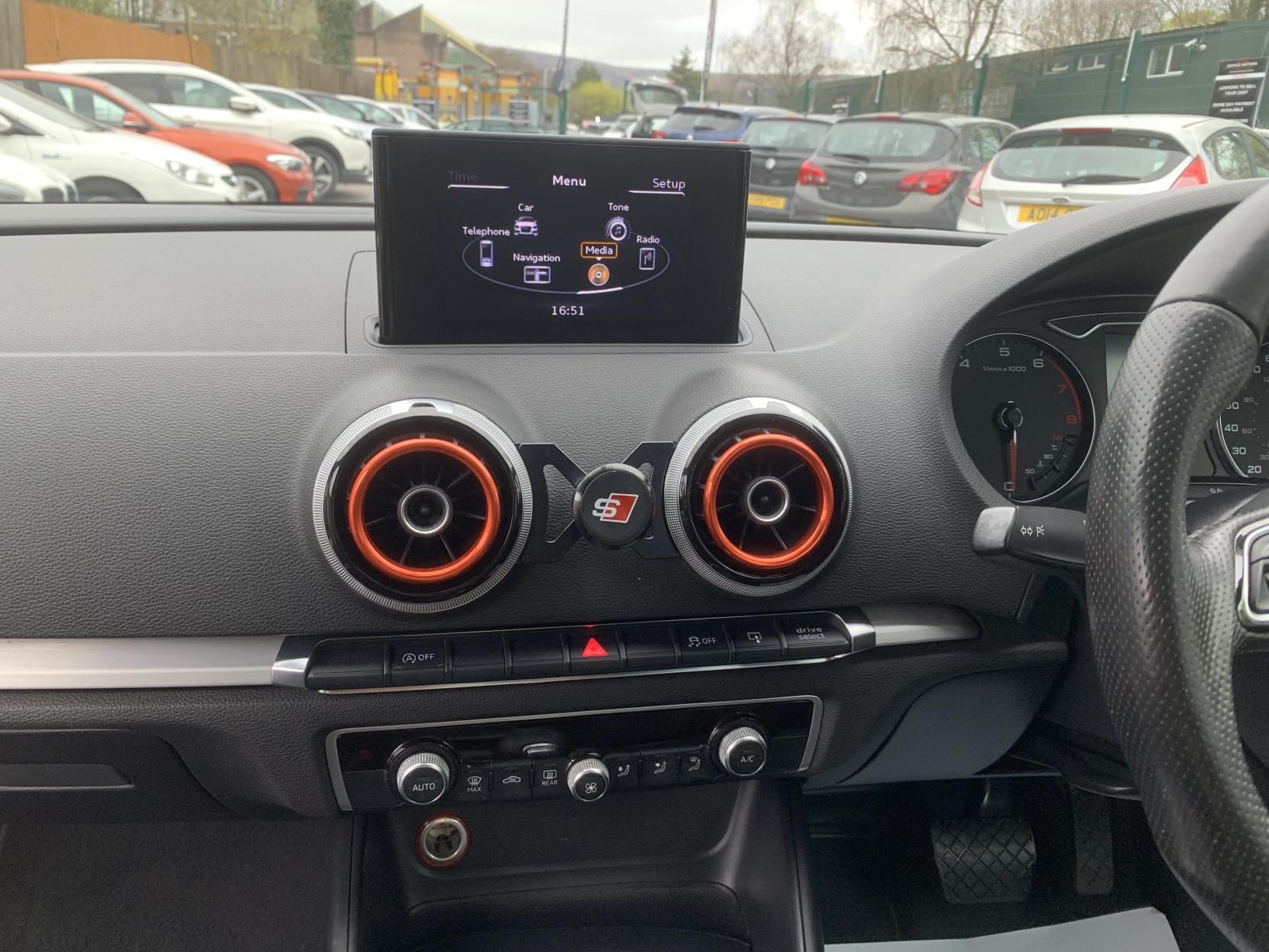 Audi A3 1.2 TFSI S line Hatchback 3dr Petrol S Tronic Euro 6 (s/s) (110 ps)