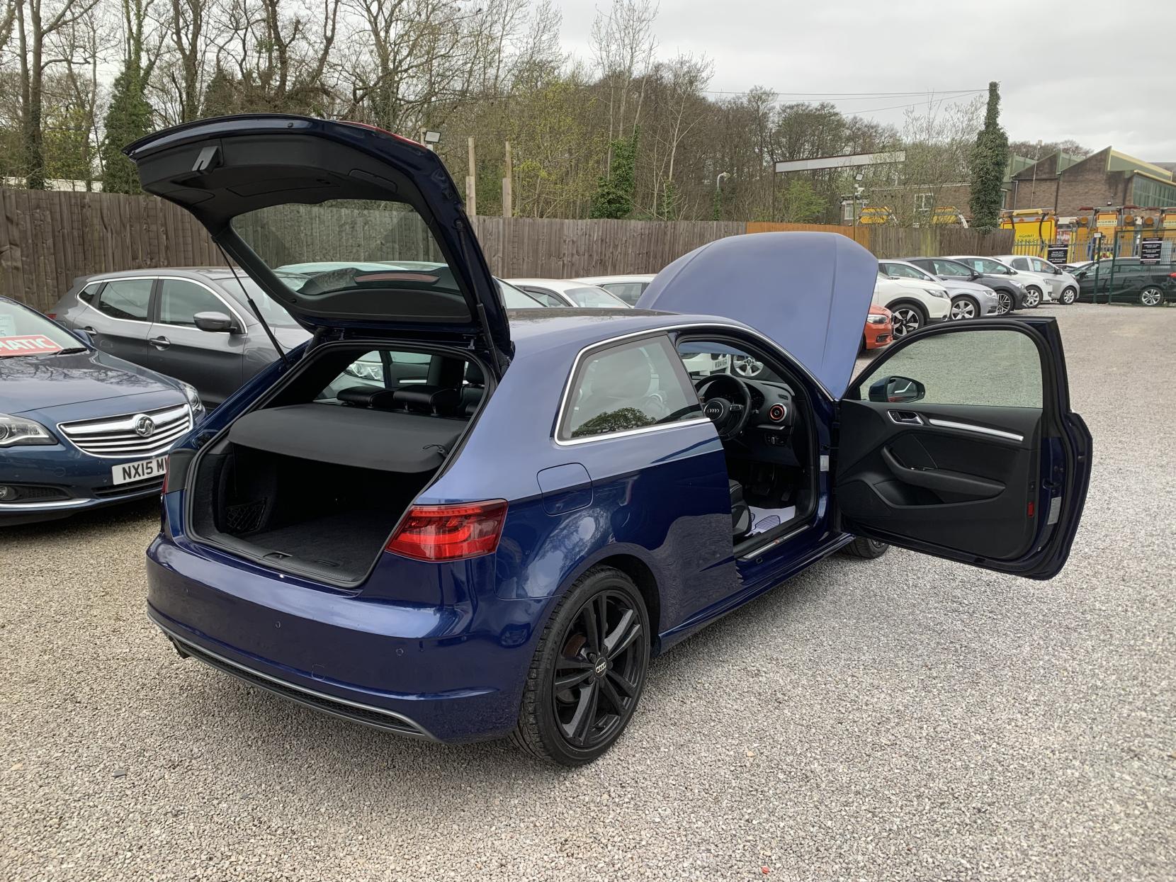 Audi A3 1.2 TFSI S line Hatchback 3dr Petrol S Tronic Euro 6 (s/s) (110 ps)