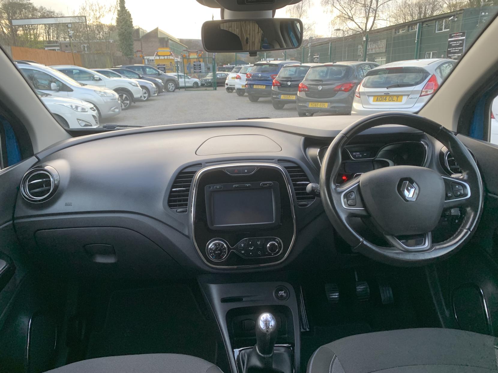 Renault Captur 1.5 dCi ENERGY Dynamique S Nav SUV 5dr Diesel Manual Euro 6 (s/s) (90 ps)